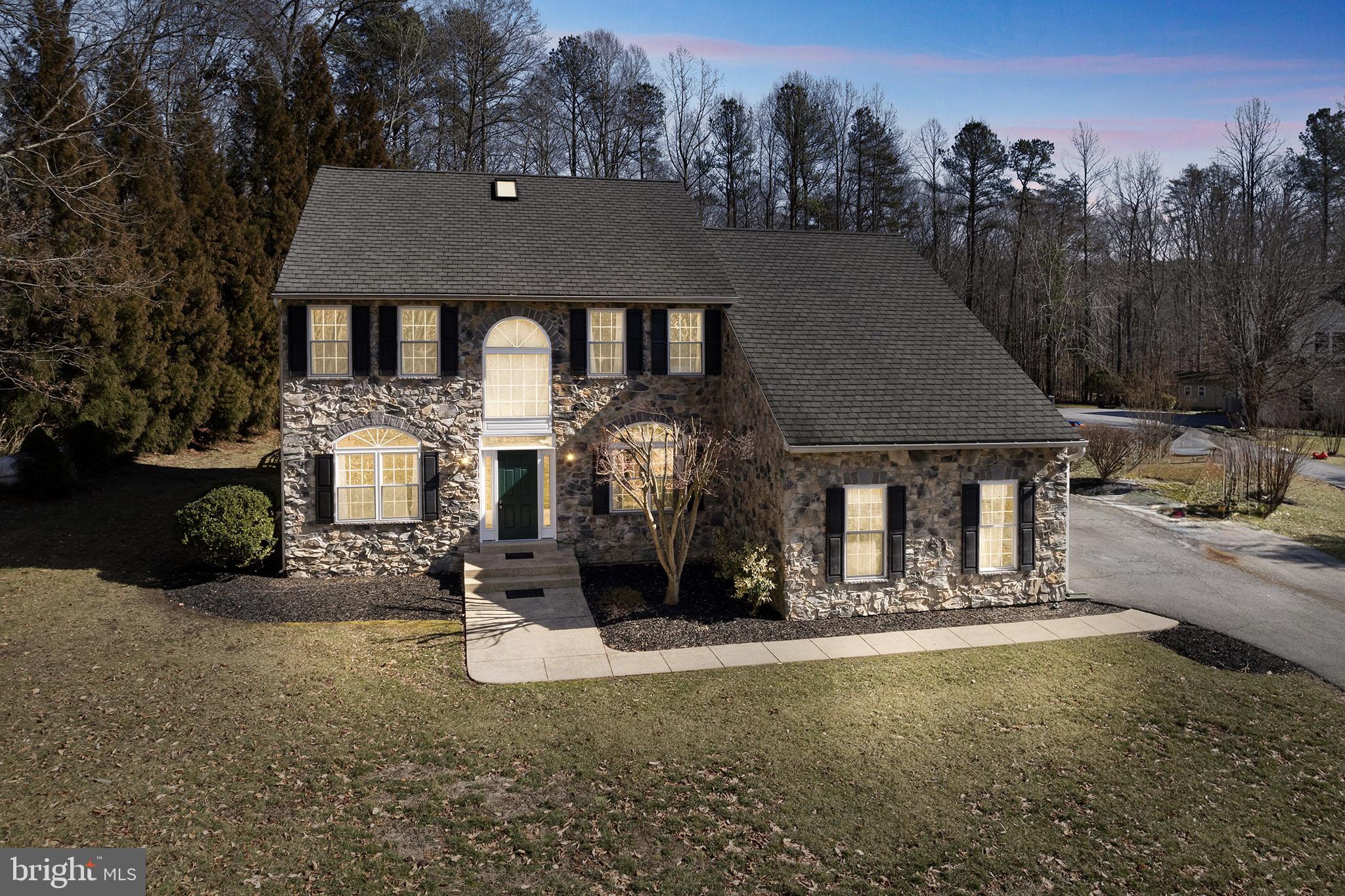 CASTLETON - Residential