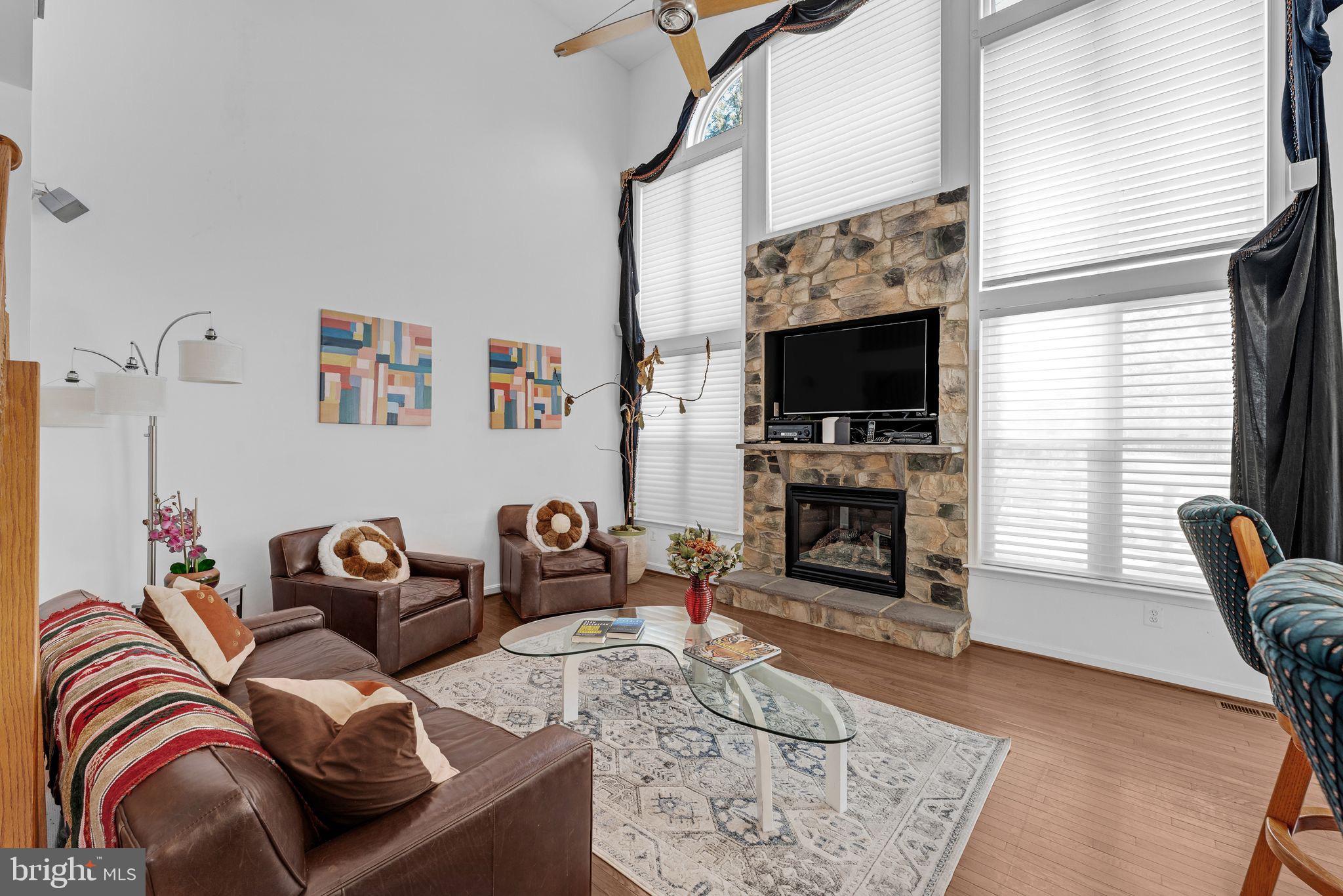 CASTLETON - Residential