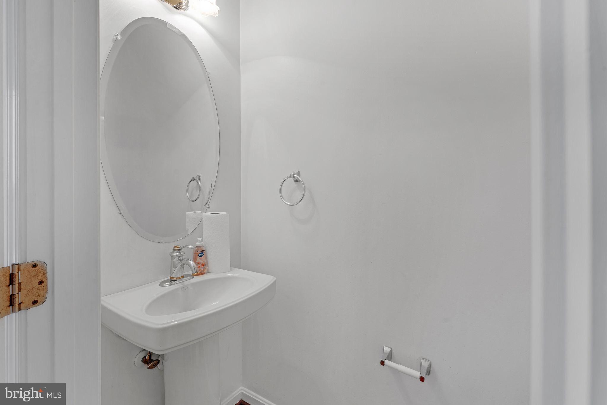 CASTLETON - Residential