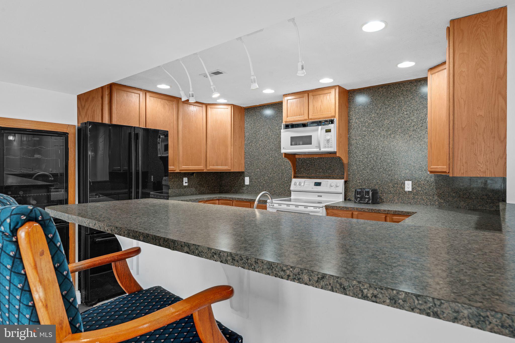 CASTLETON - Residential