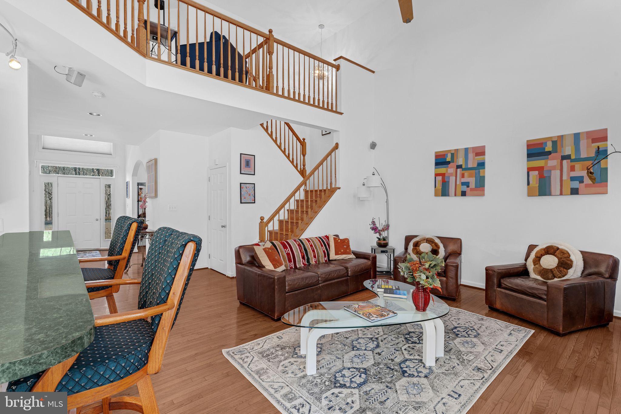 CASTLETON - Residential