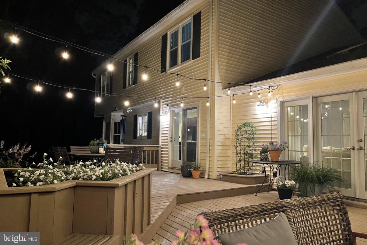 FAIRFAX STATION - Residential