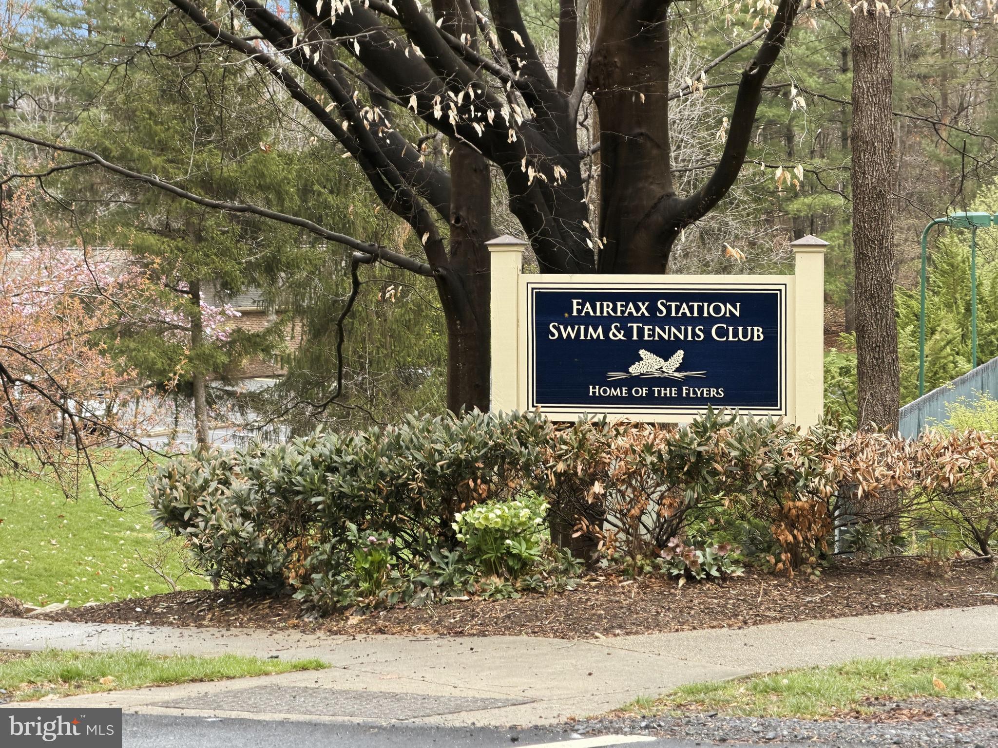 FAIRFAX STATION - Residential