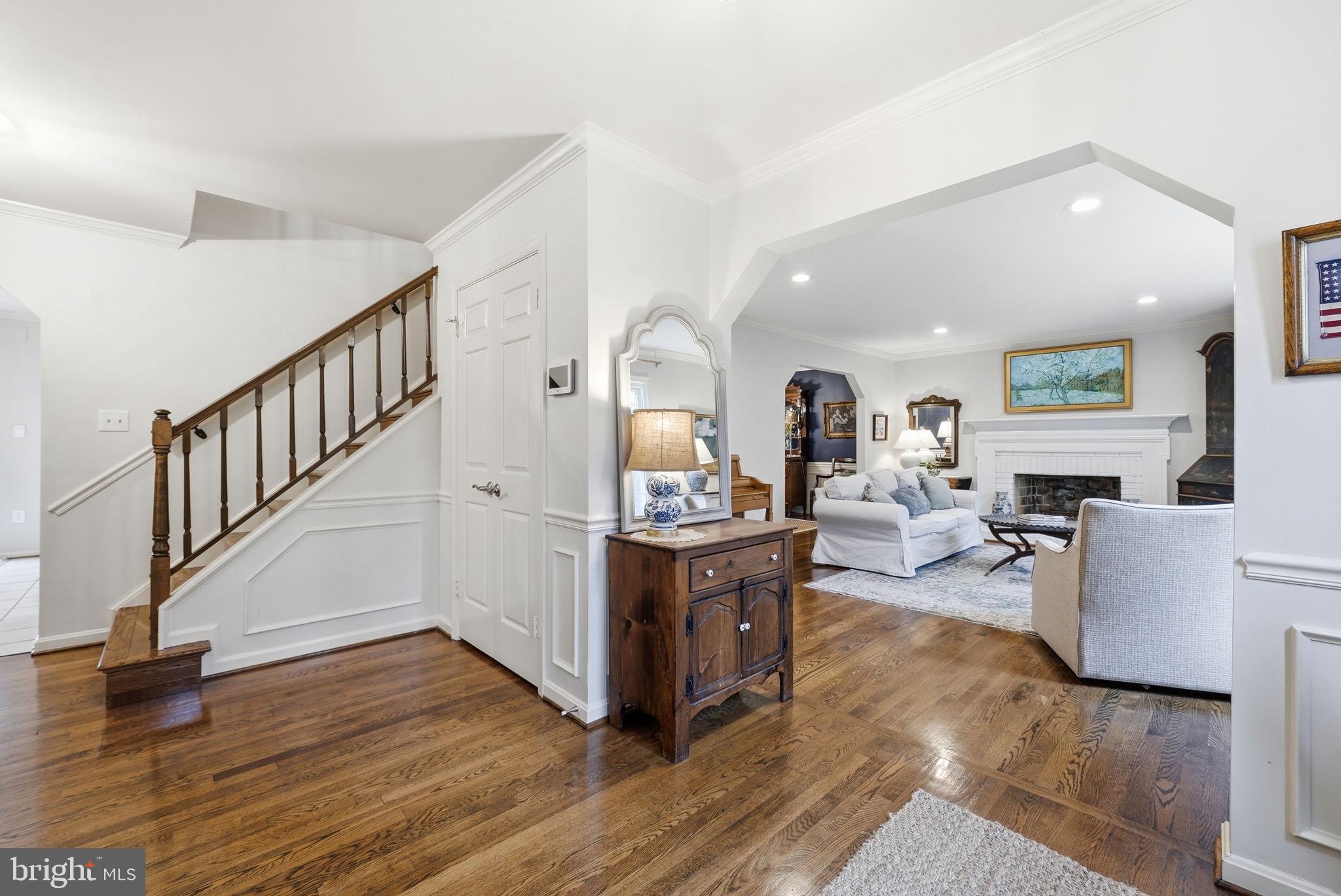 FAIRFAX STATION - Residential