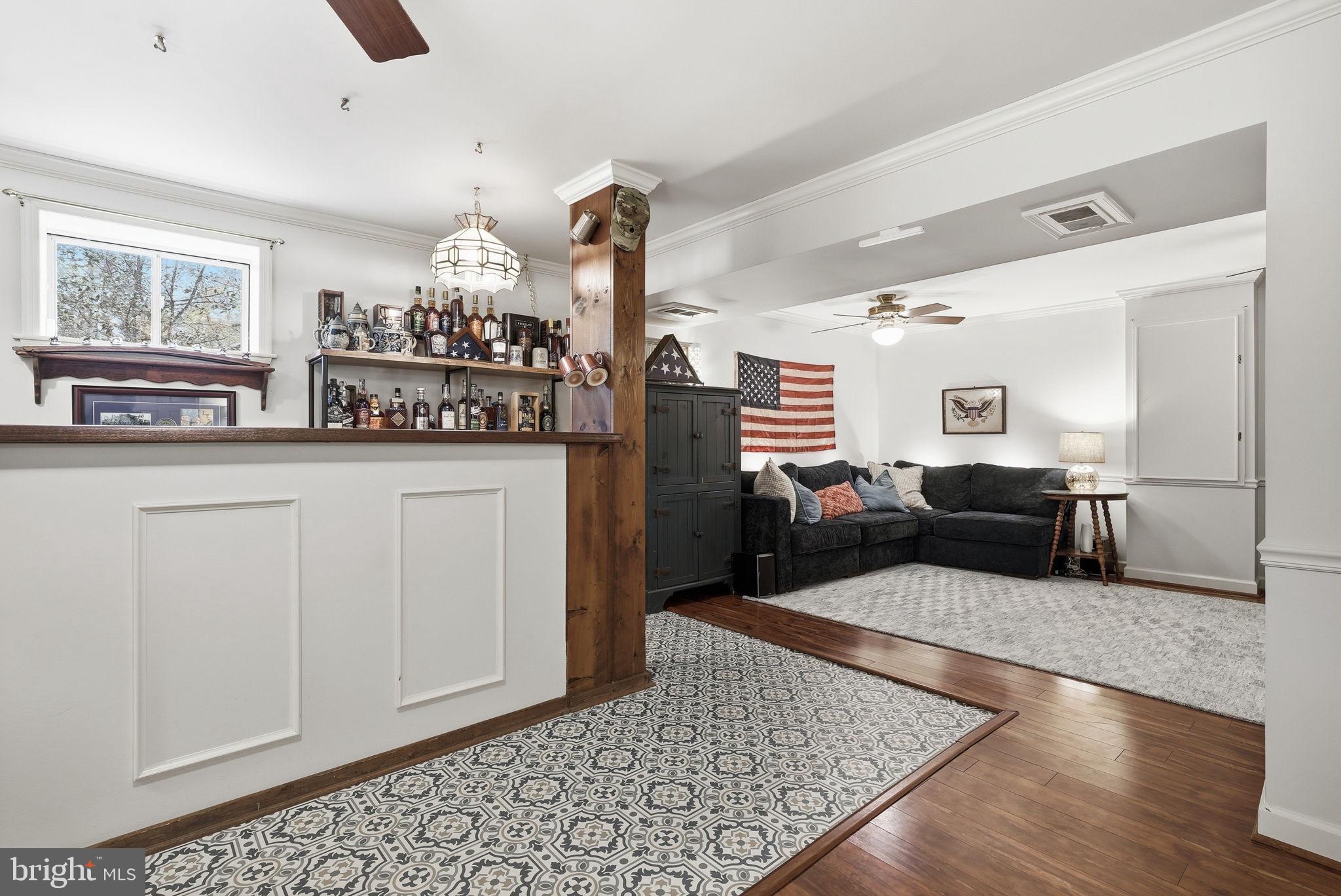 FAIRFAX STATION - Residential