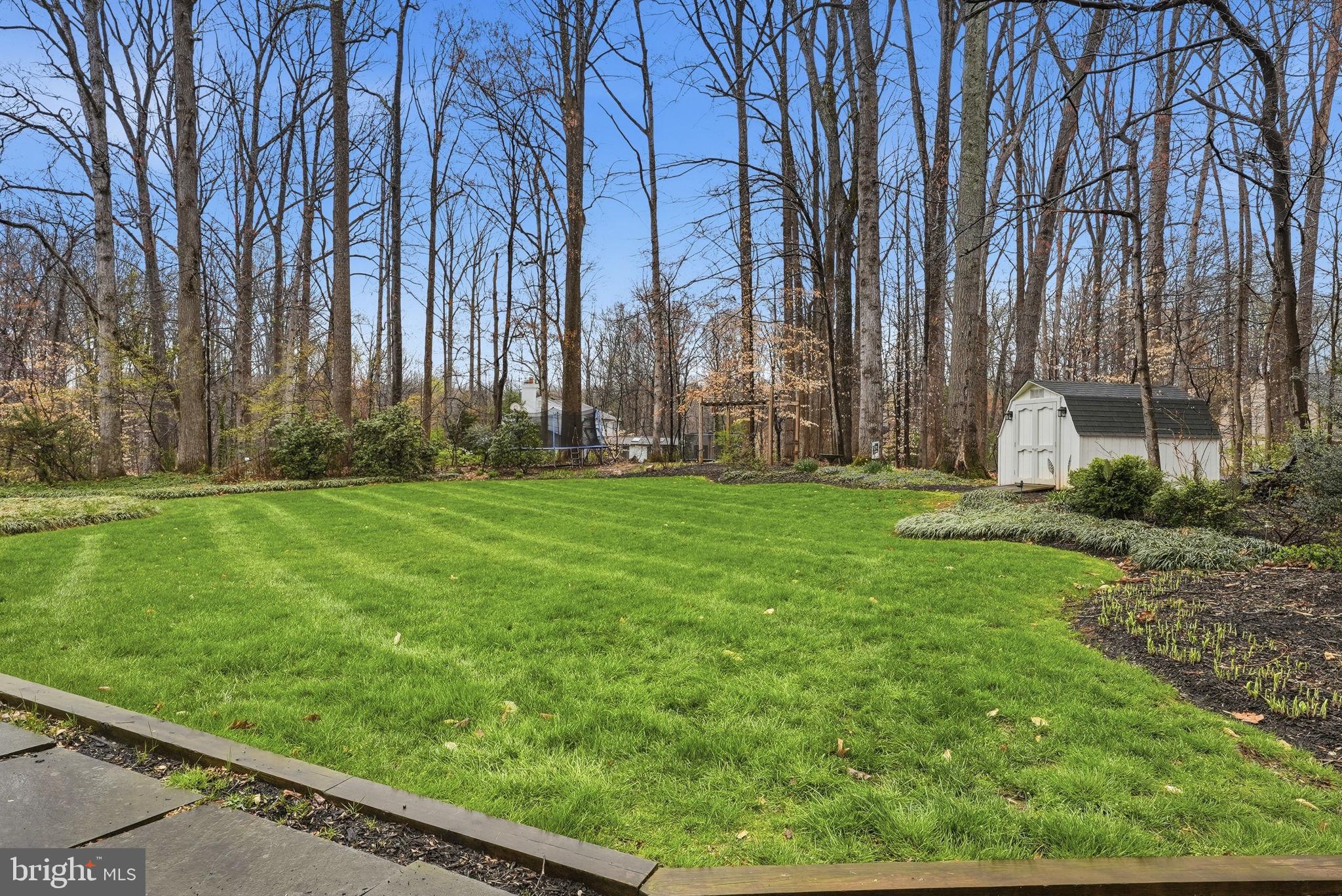 FAIRFAX STATION - Residential