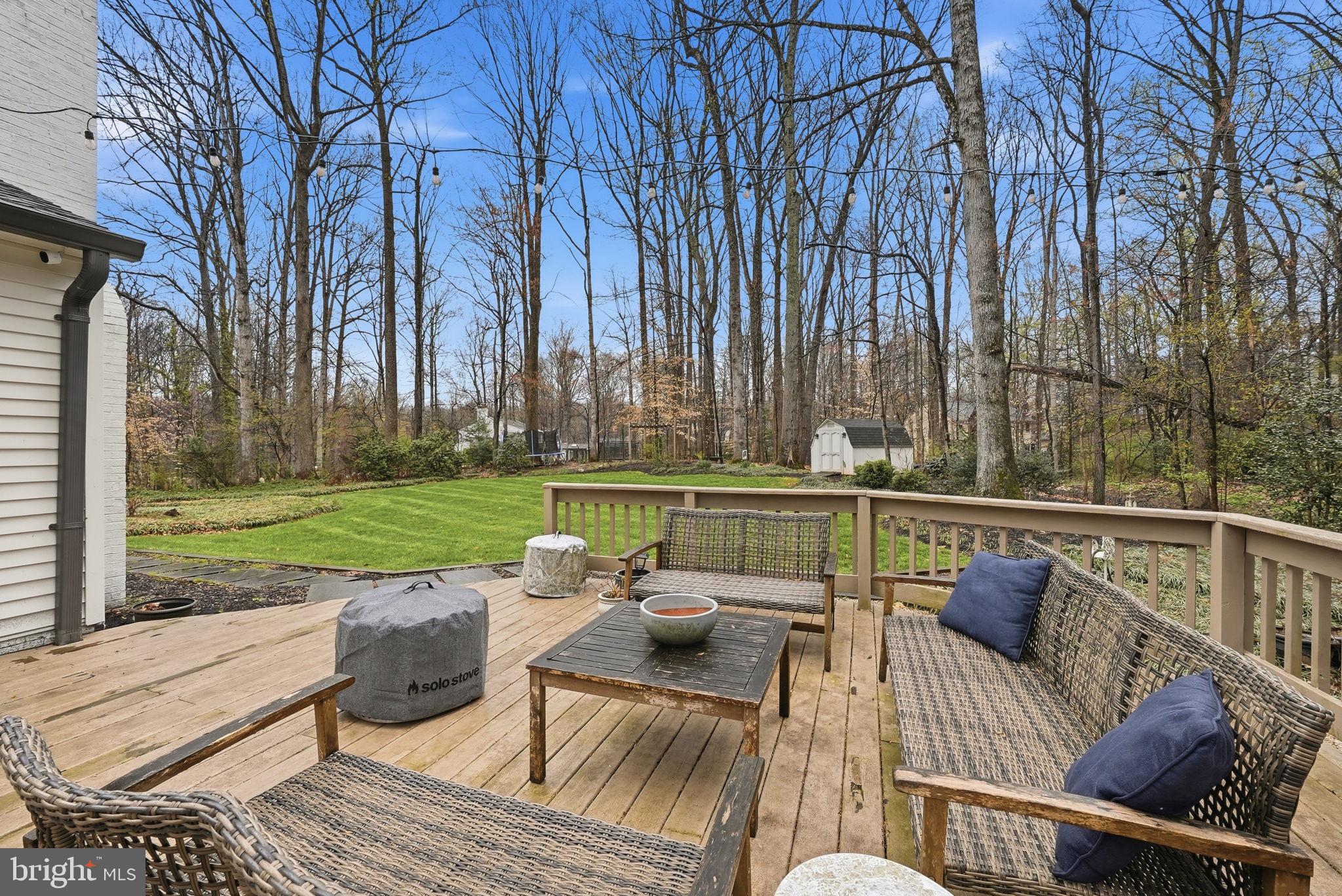 FAIRFAX STATION - Residential