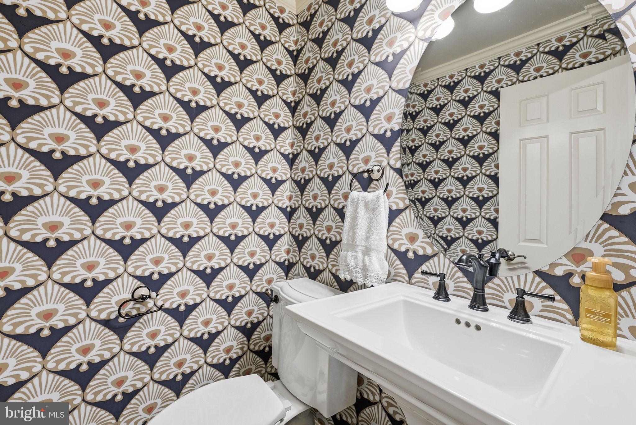 FAIRFAX STATION - Residential