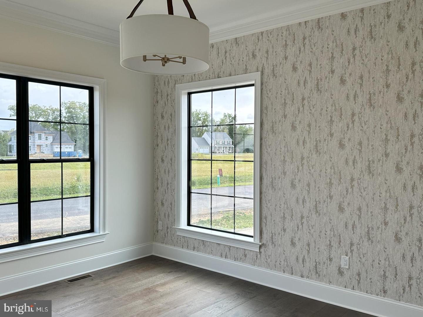 HAYDN MANOR - Residential