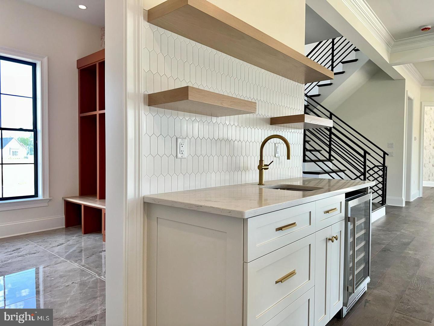 HAYDN MANOR - Residential