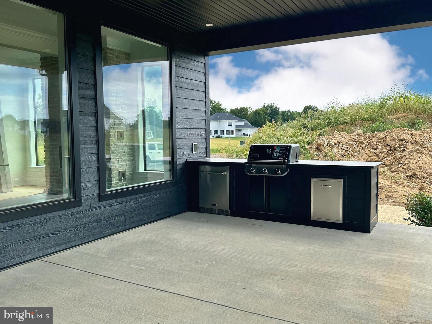 HAYDN MANOR - Residential