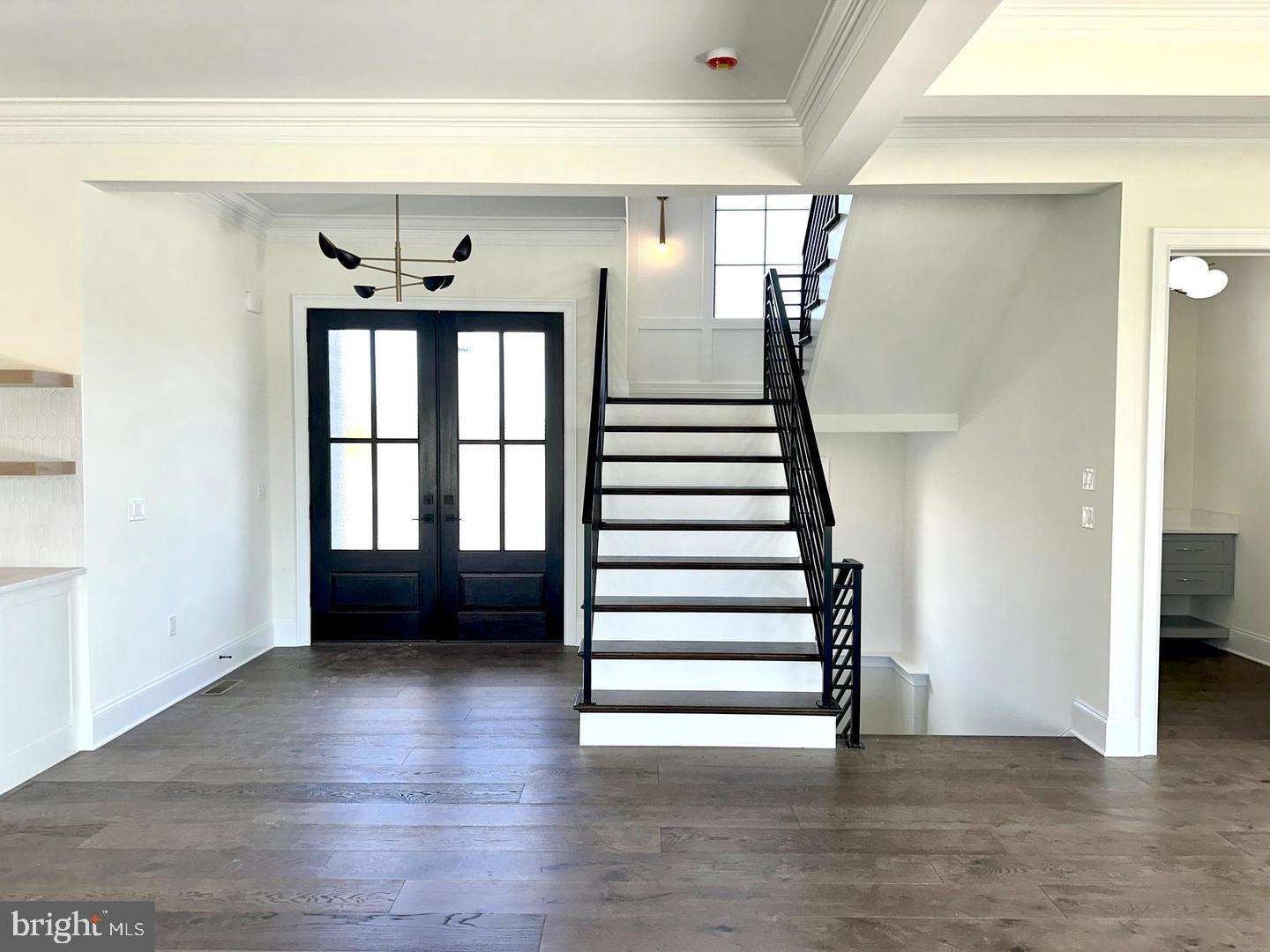 HAYDN MANOR - Residential