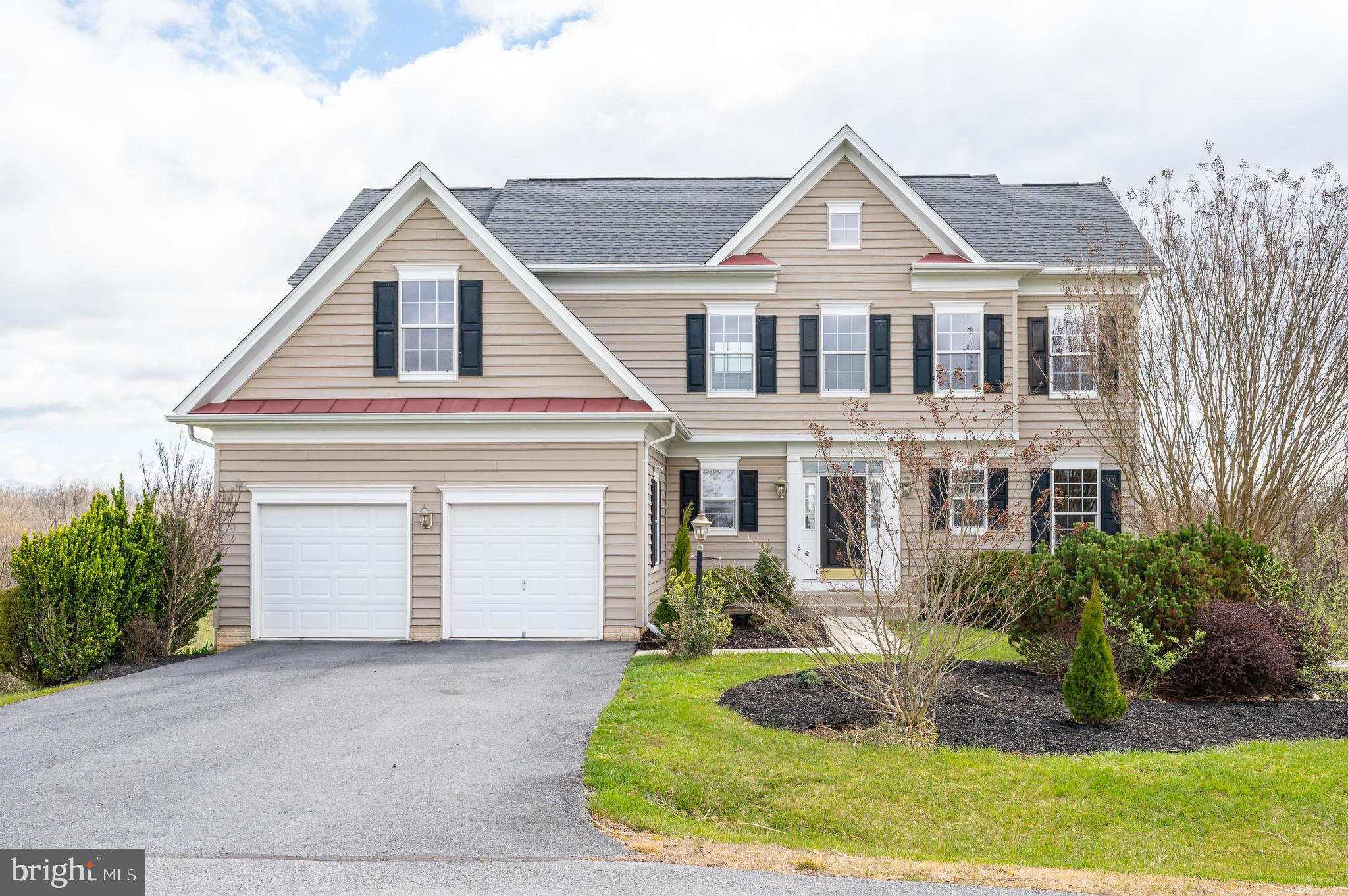 DEERFIELD VILLAGE - Residential Lease