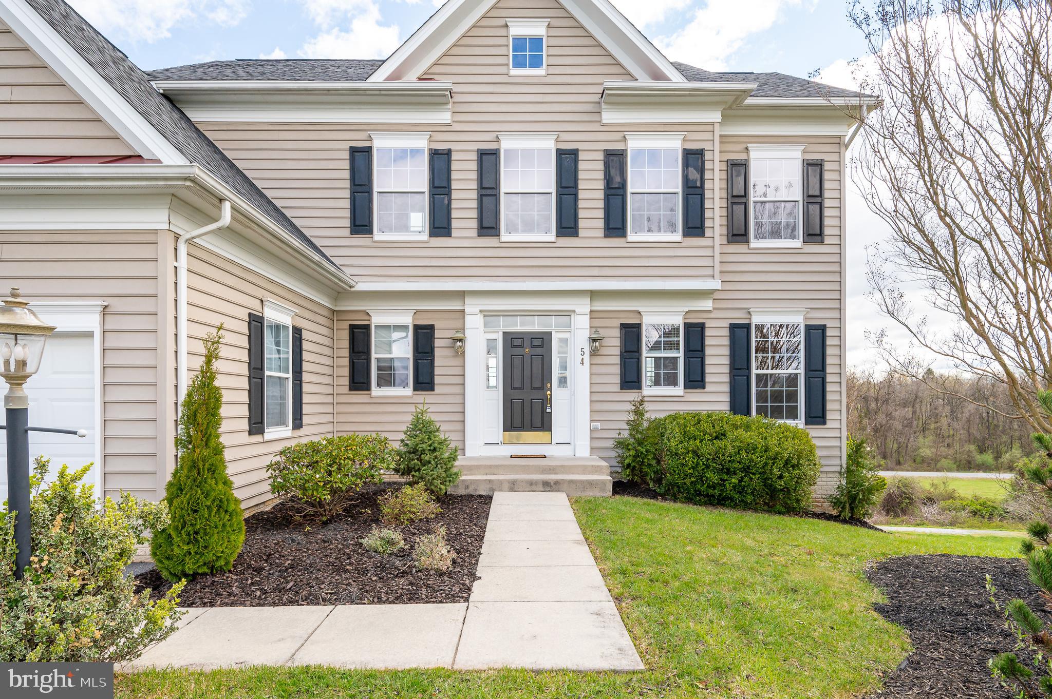 DEERFIELD VILLAGE - Residential Lease