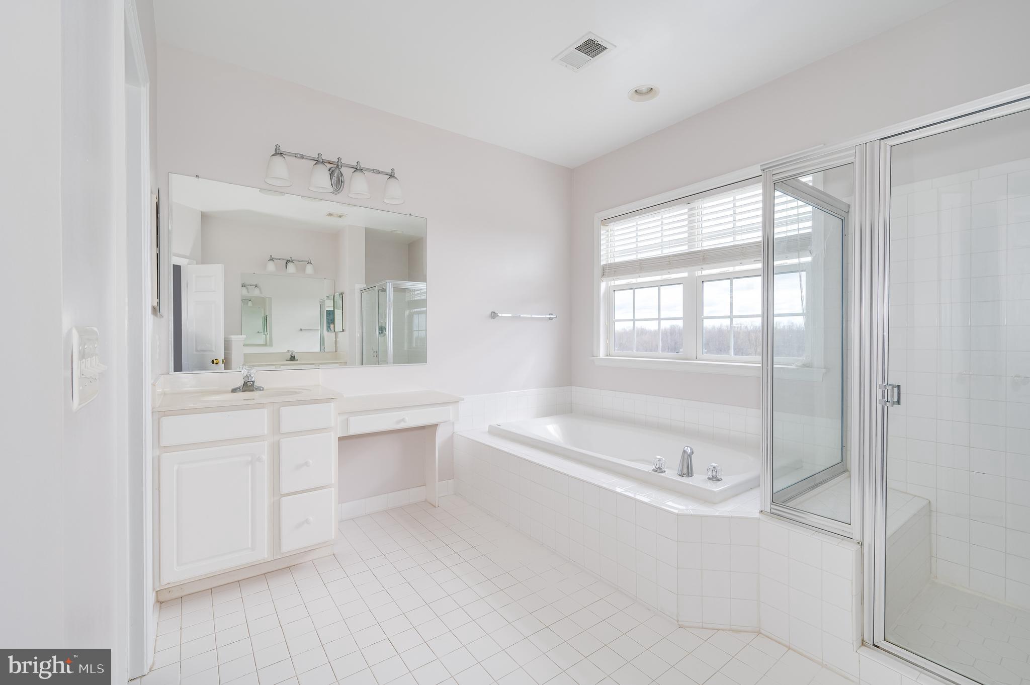 DEERFIELD VILLAGE - Residential Lease