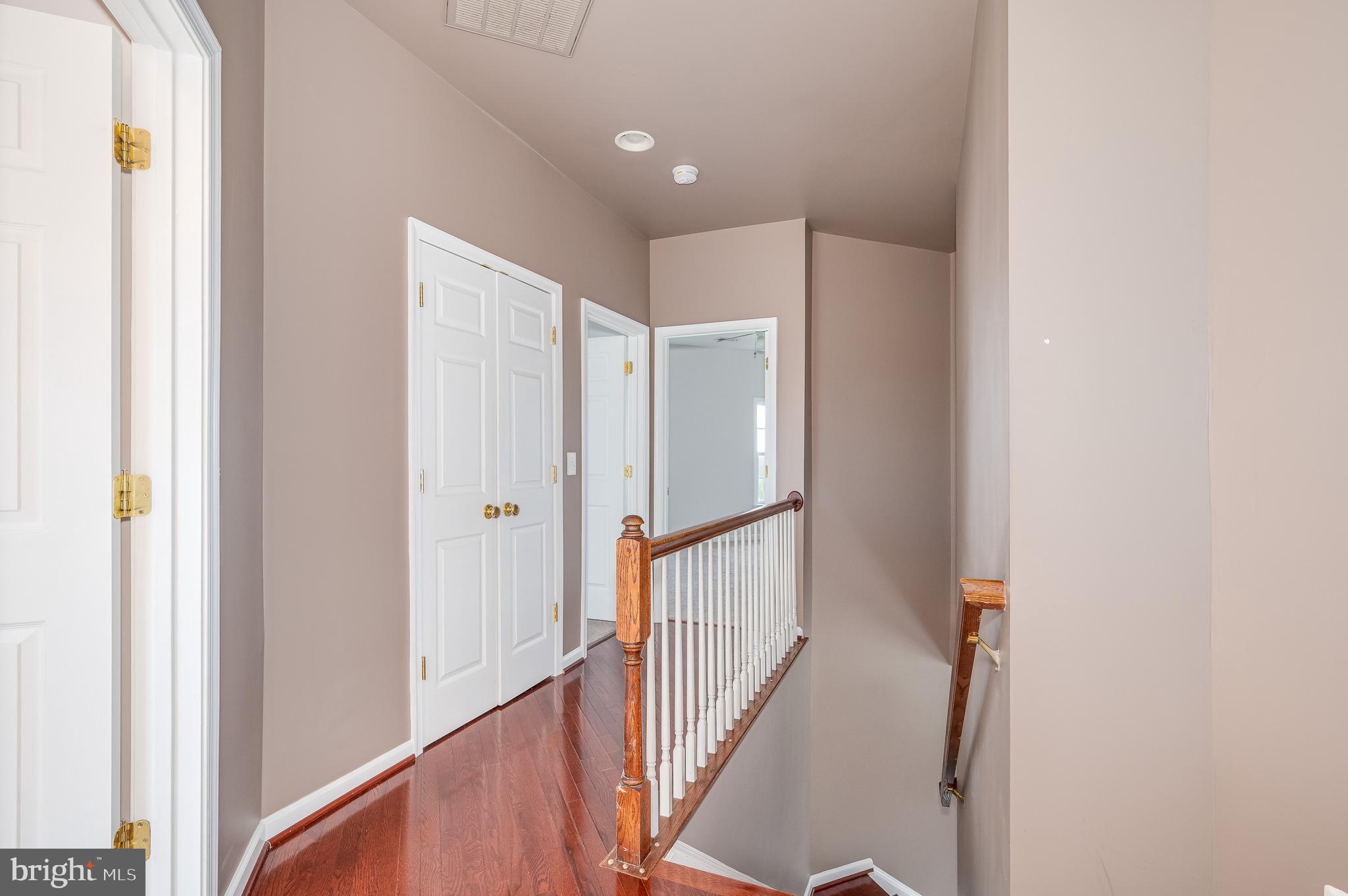 DEERFIELD VILLAGE - Residential Lease