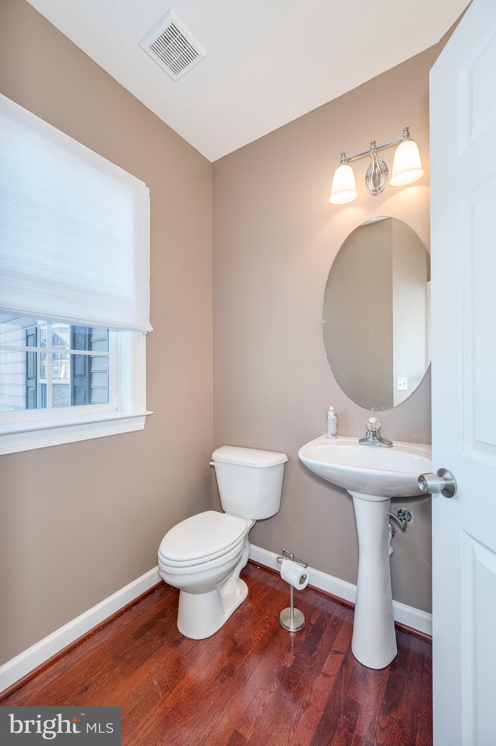 DEERFIELD VILLAGE - Residential Lease