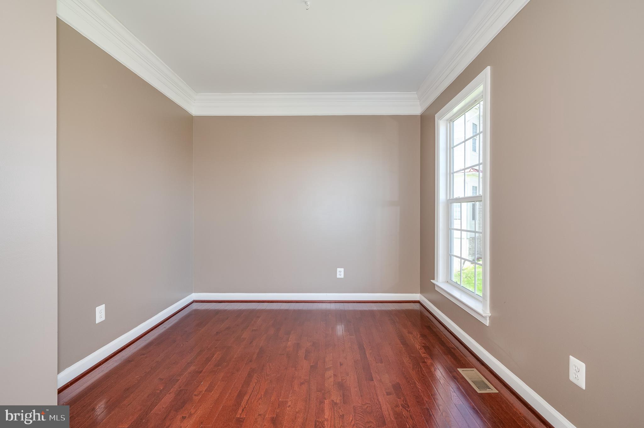 DEERFIELD VILLAGE - Residential Lease