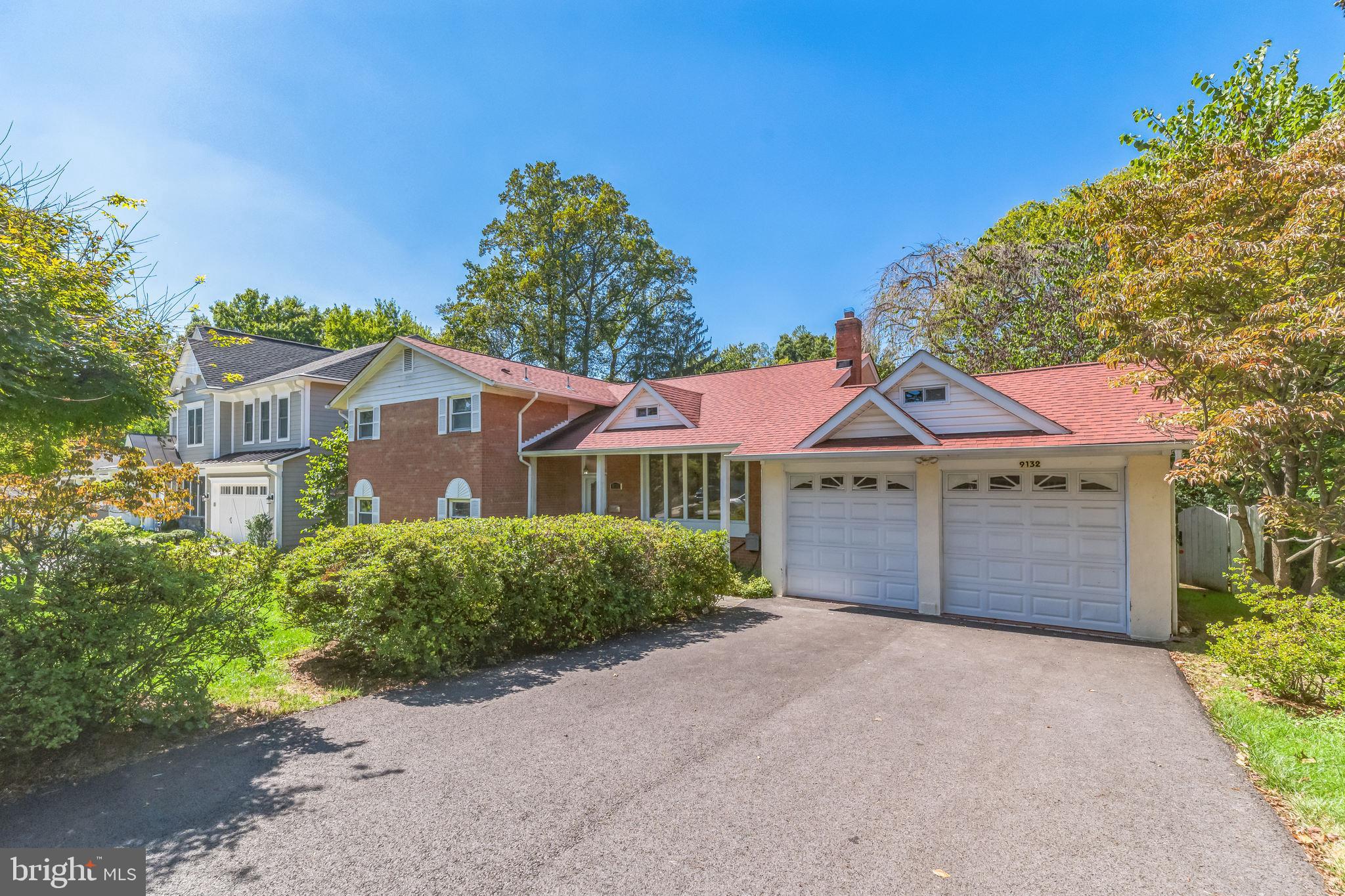 GREEN TREE MANOR - Residential