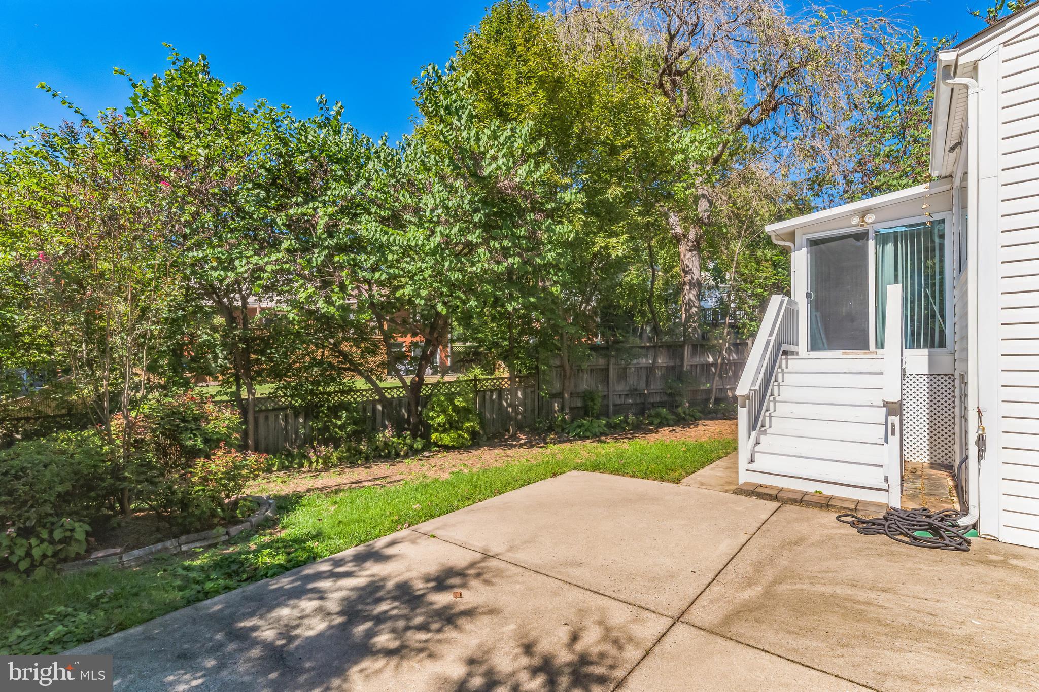 GREEN TREE MANOR - Residential