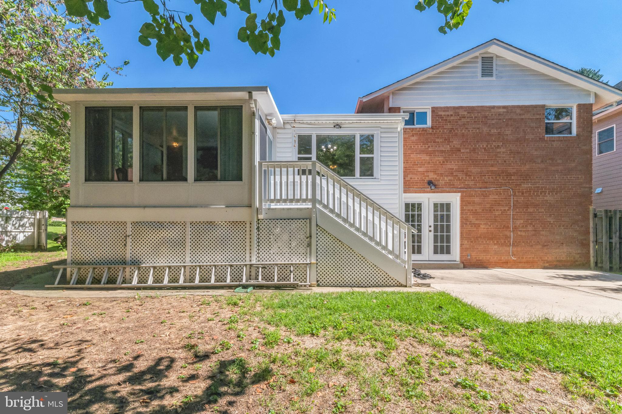 GREEN TREE MANOR - Residential