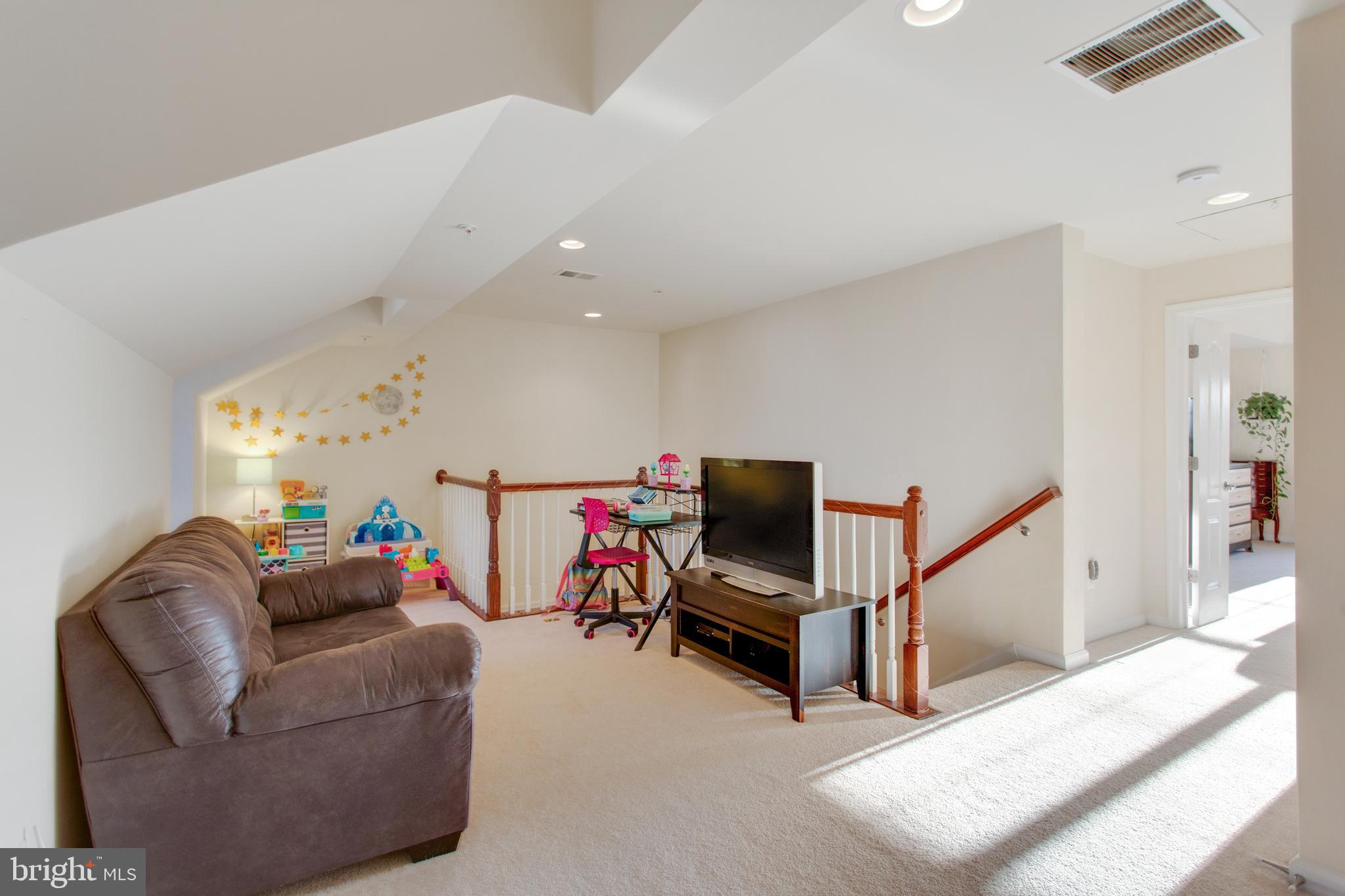 GATEWAY COMMONS - Residential