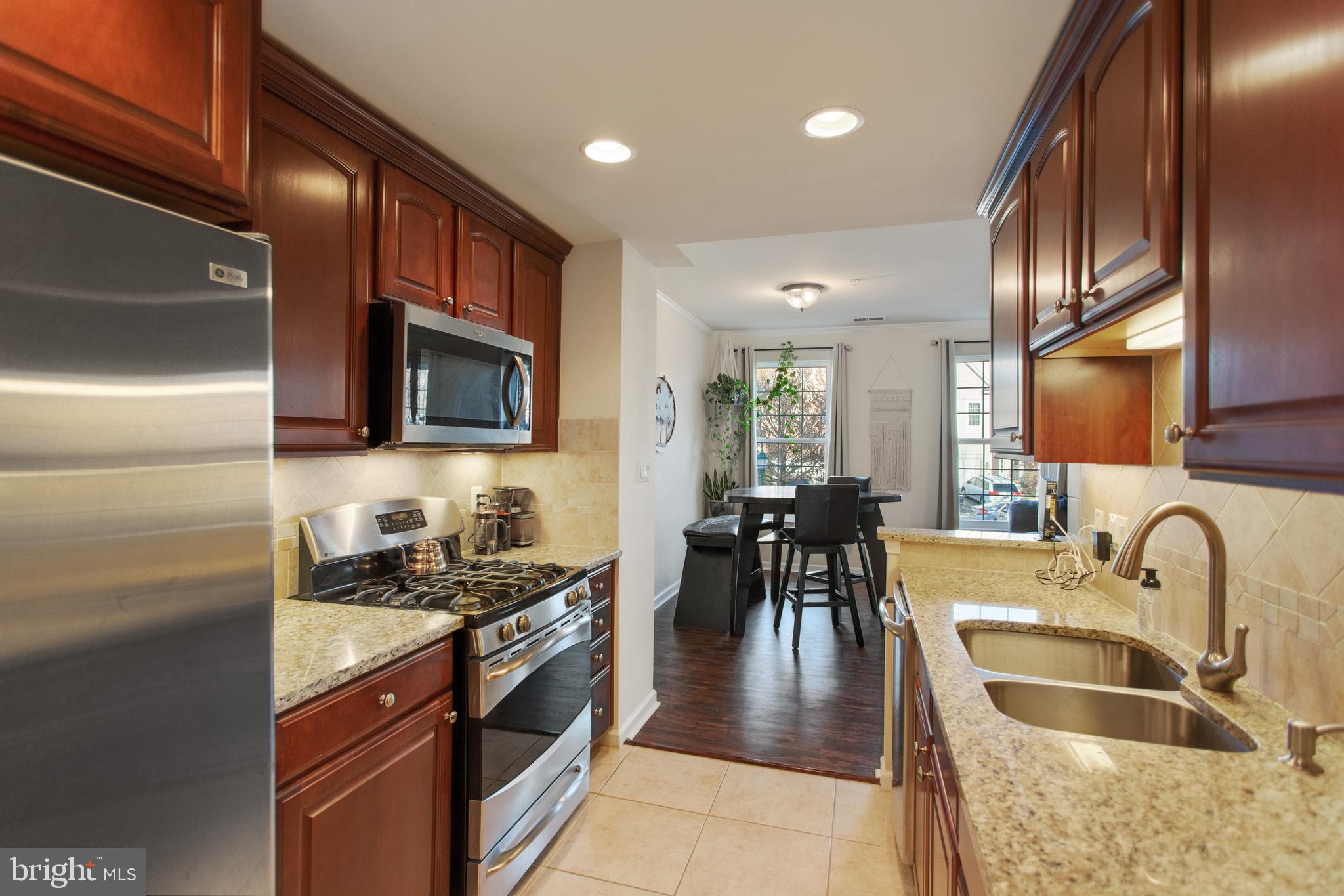 GATEWAY COMMONS - Residential