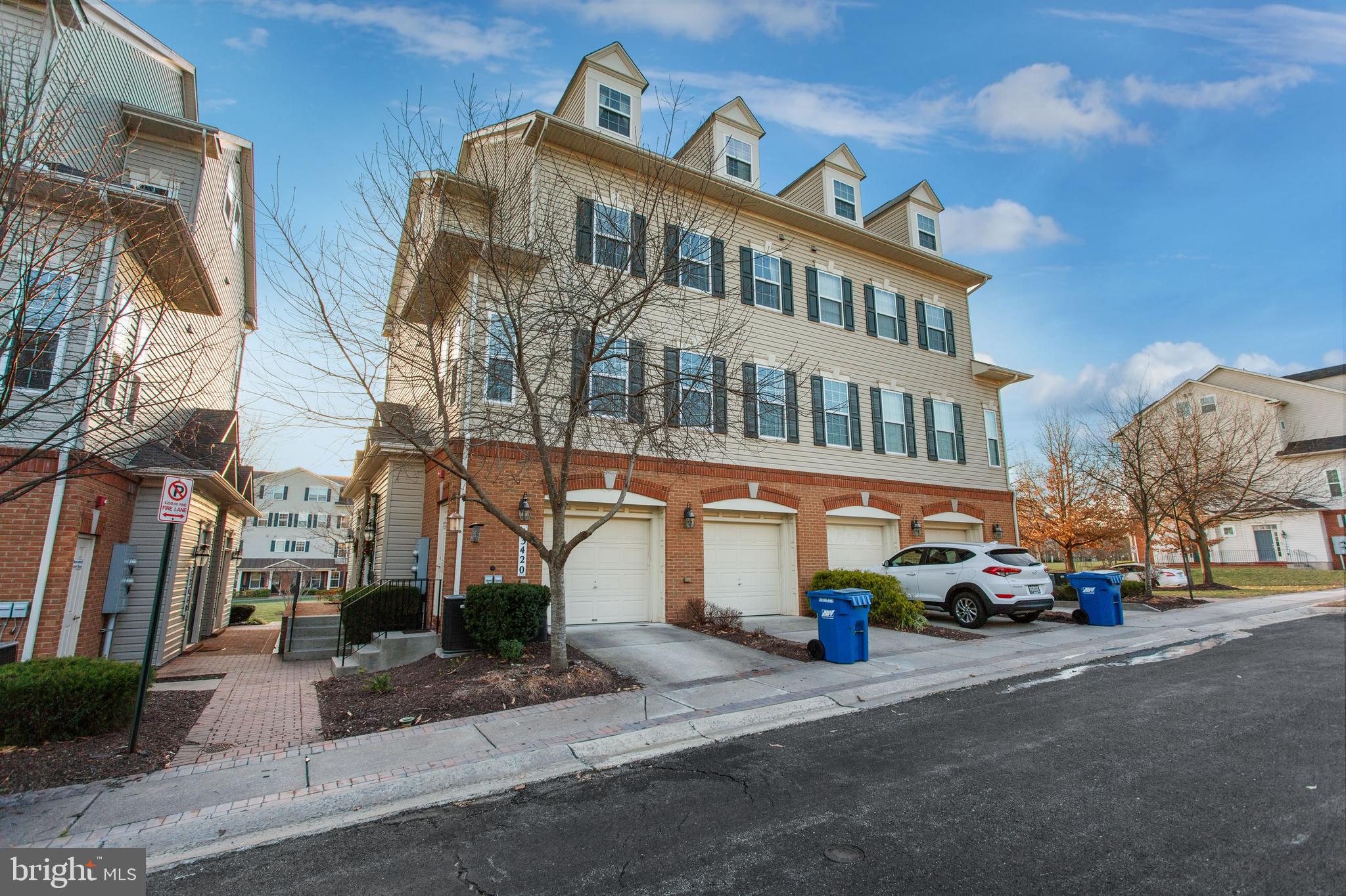 GATEWAY COMMONS - Residential