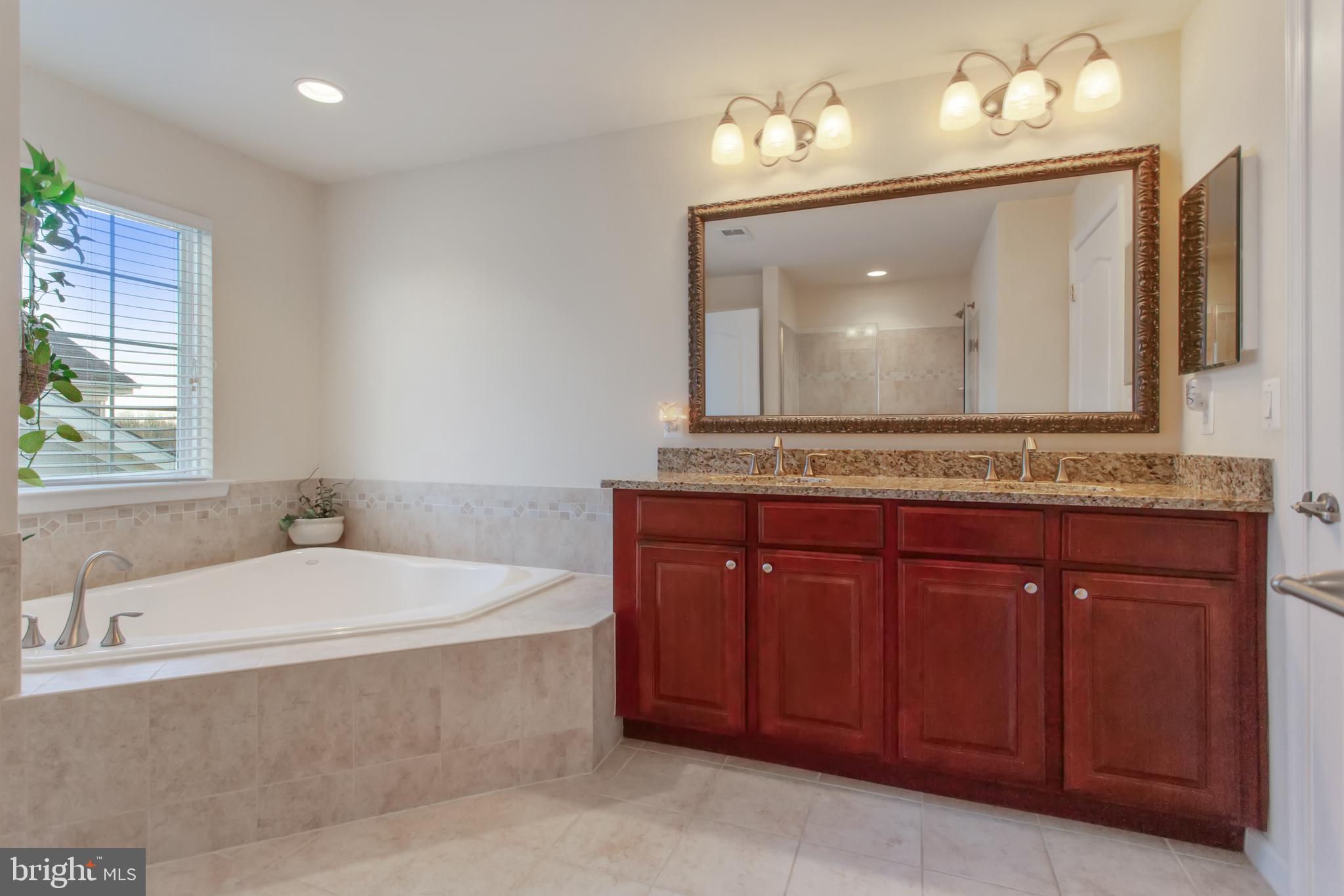 GATEWAY COMMONS - Residential