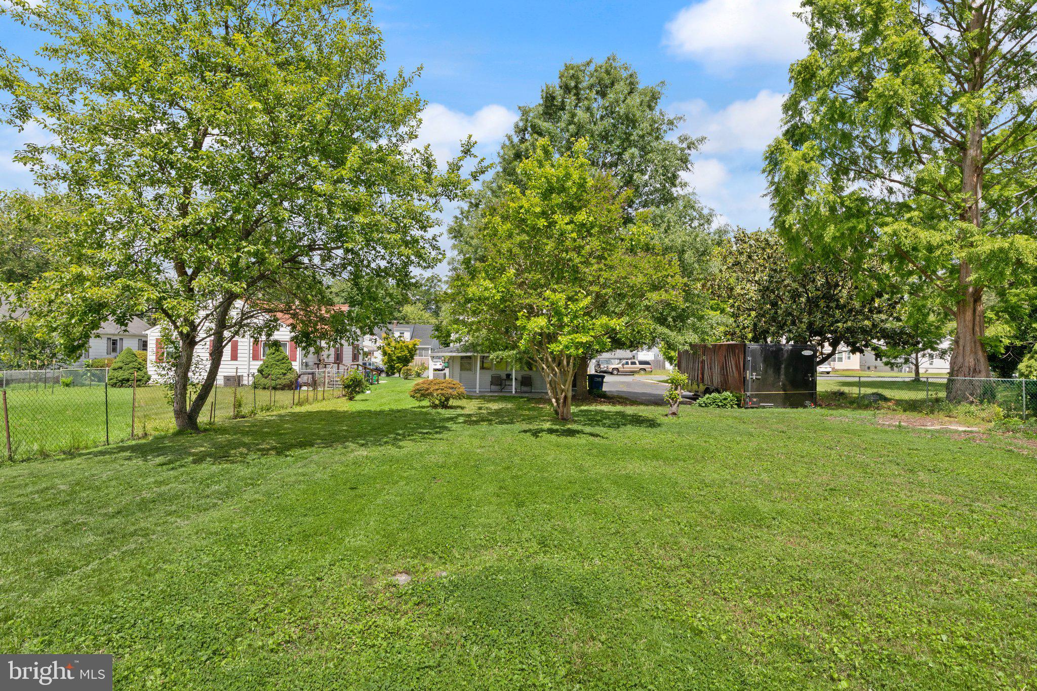 ABERDEEN HILLS - Residential