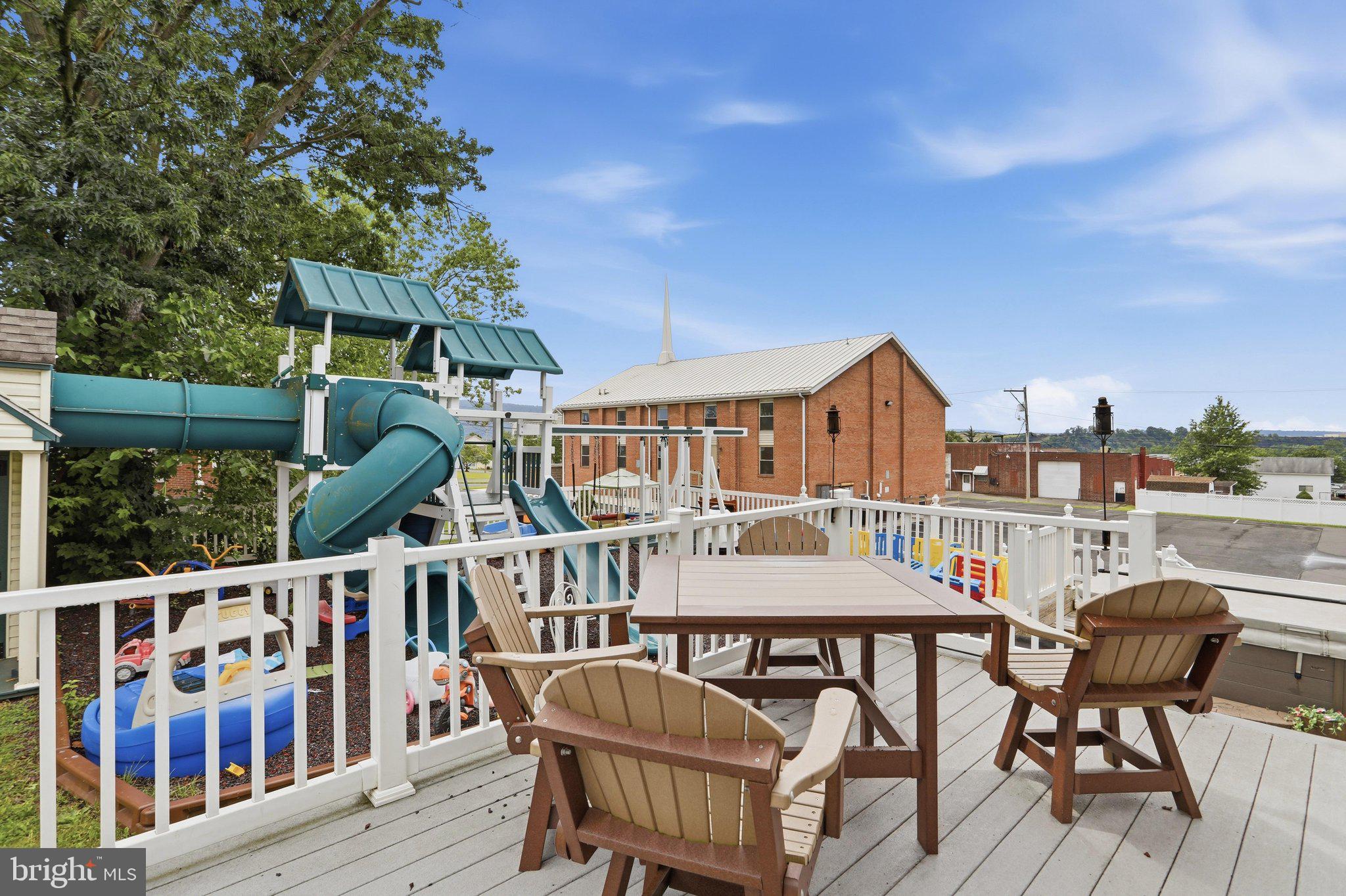 218 WEMPE DRIVE