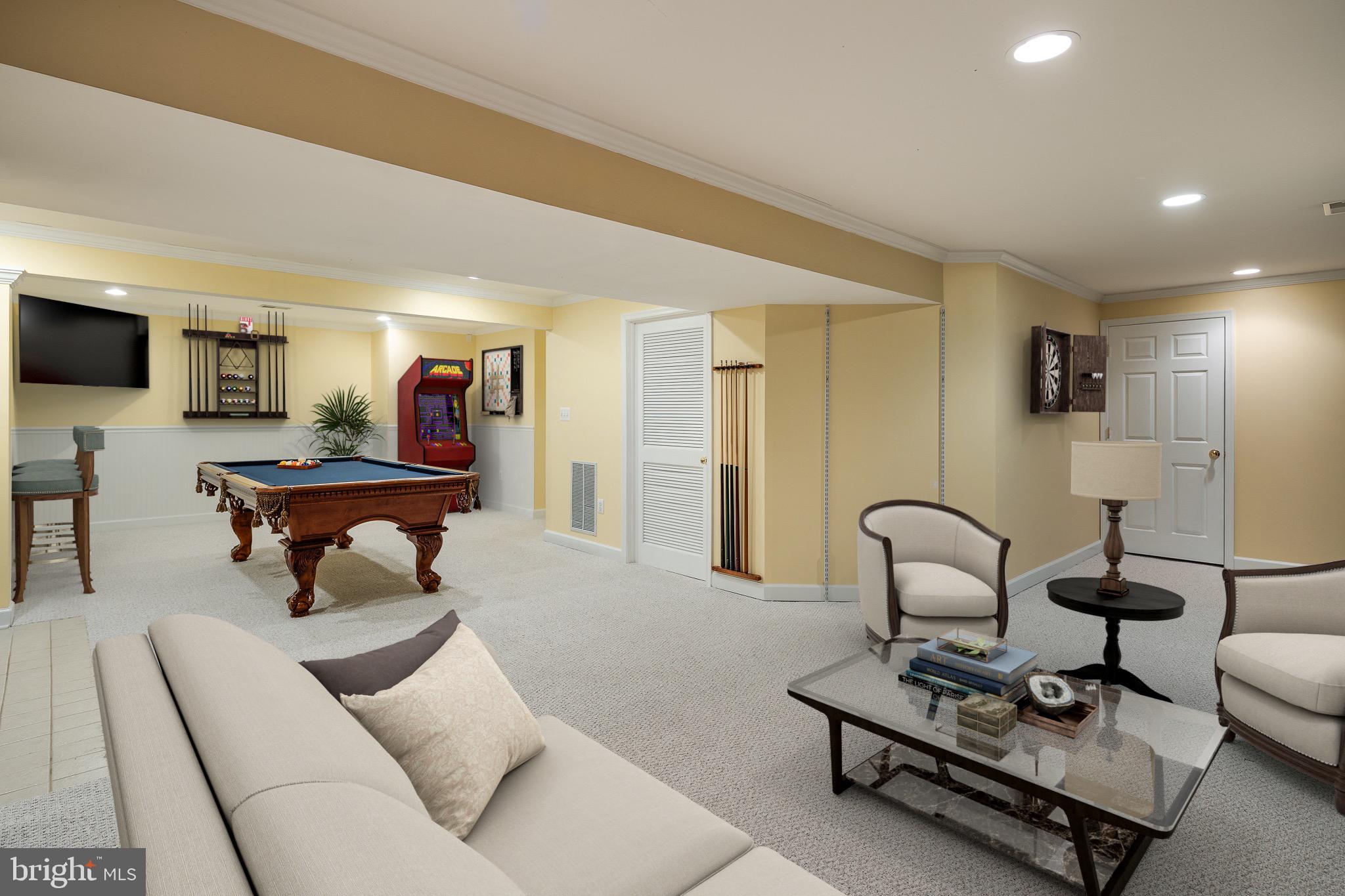 SEQUOIA FARMS - Residential