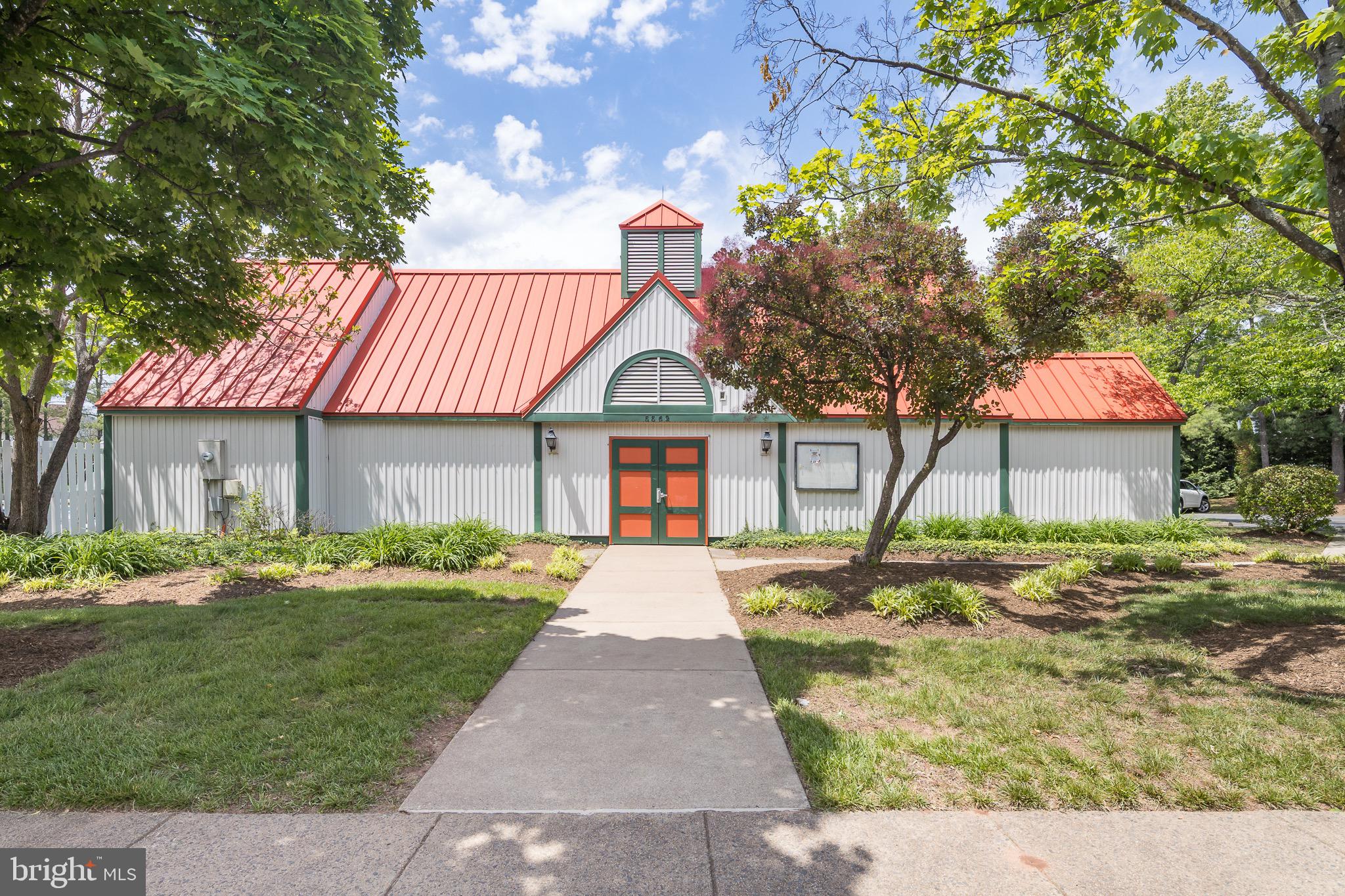 SEQUOIA FARMS - Residential