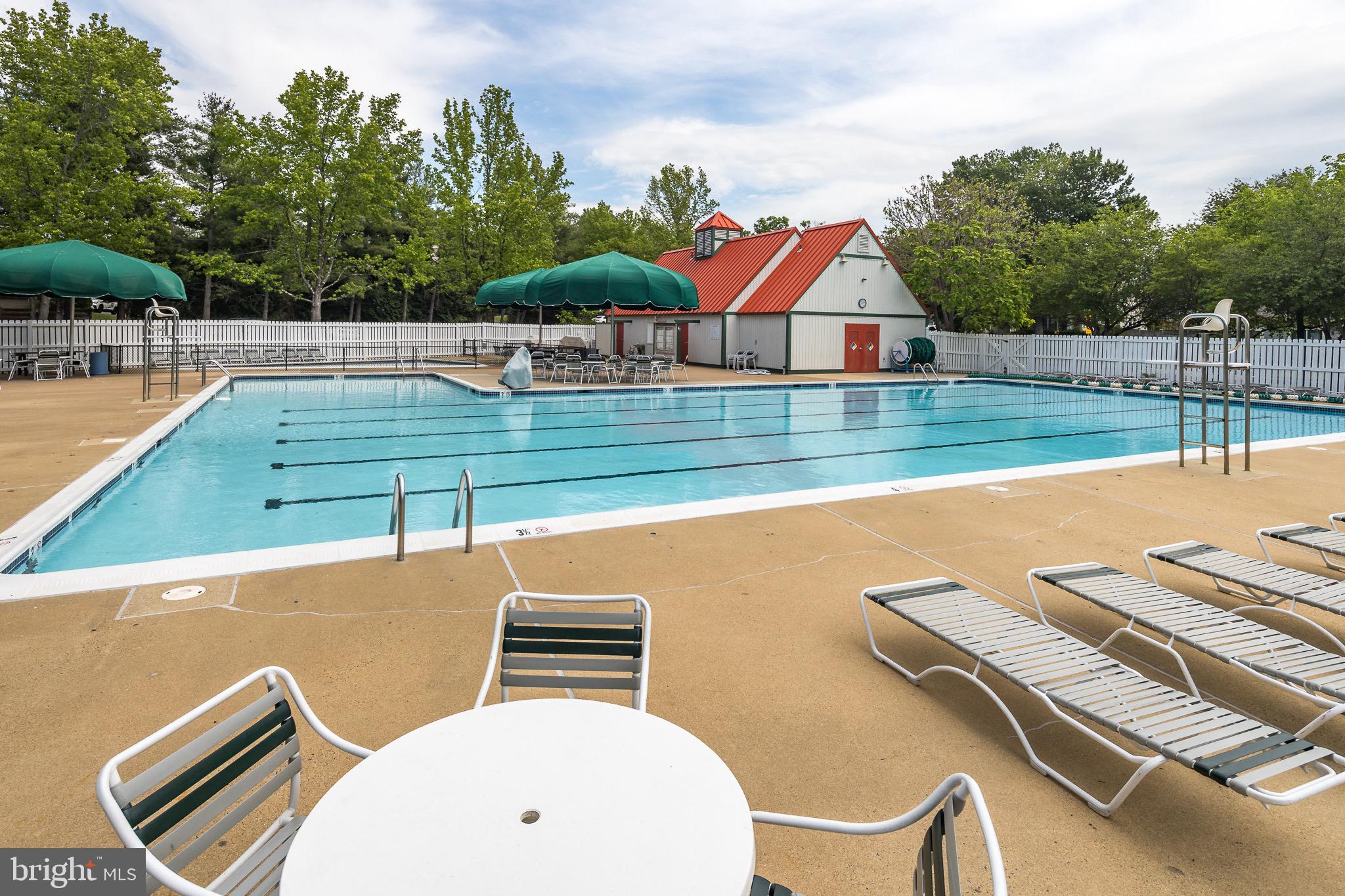 SEQUOIA FARMS - Residential