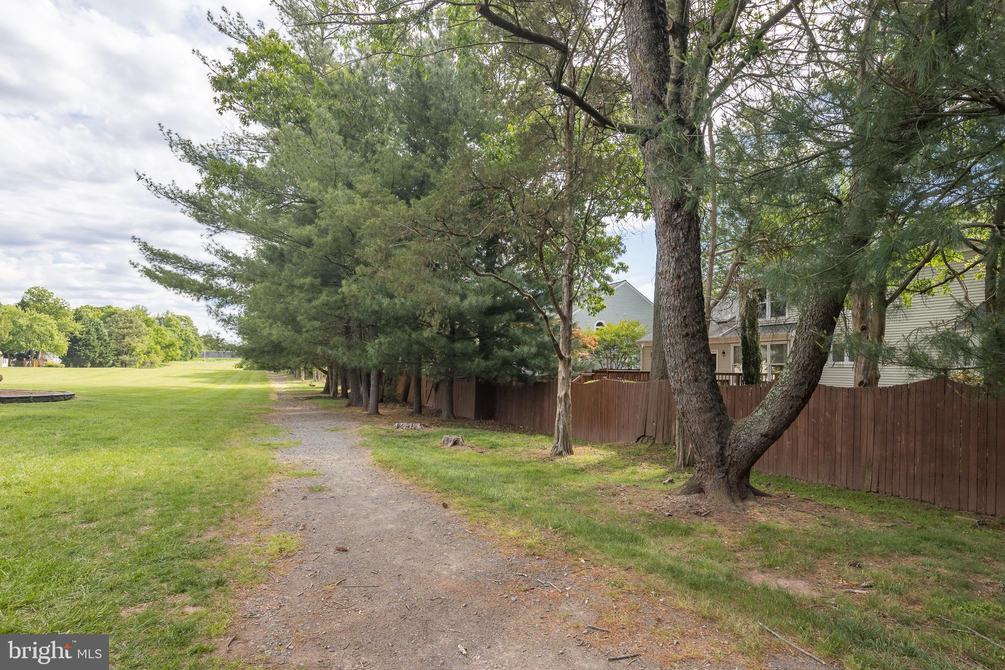 SEQUOIA FARMS - Residential