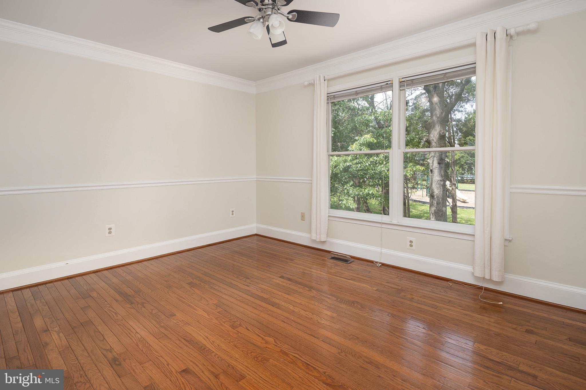 SEQUOIA FARMS - Residential