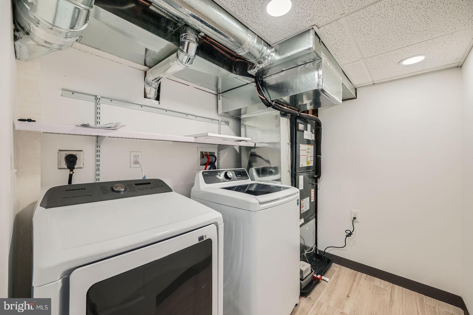 LINGANORE - Residential