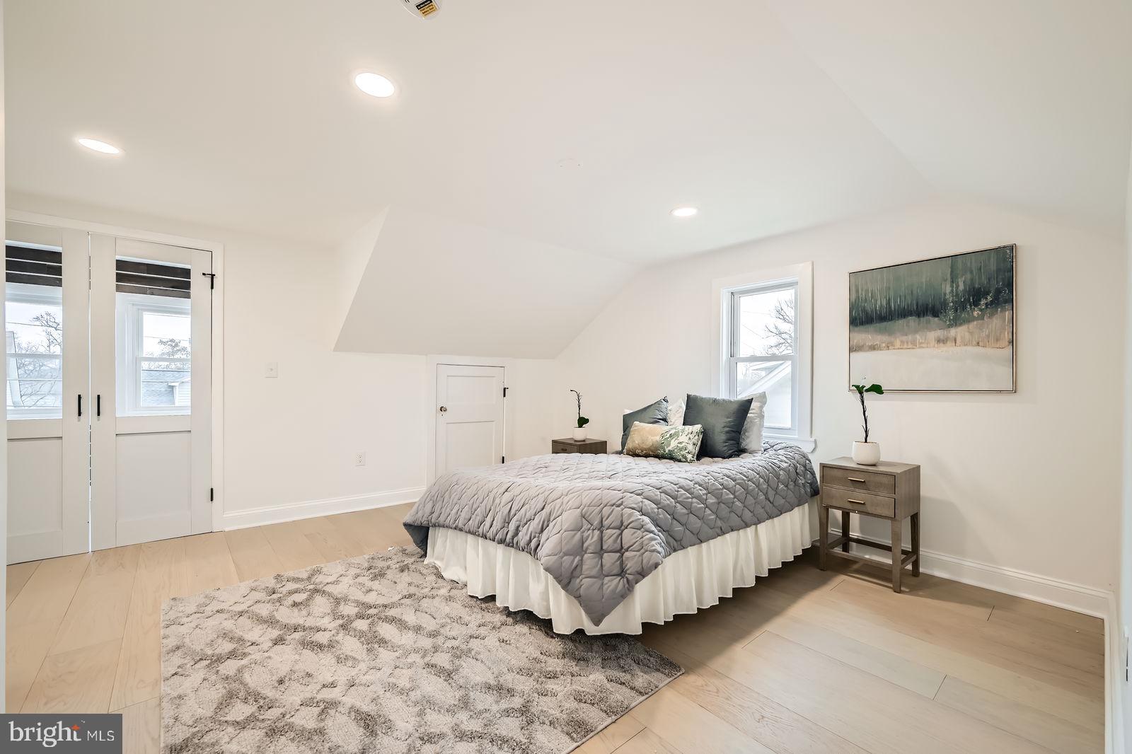 LINGANORE - Residential