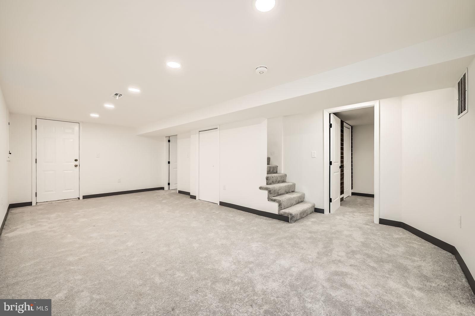 LINGANORE - Residential