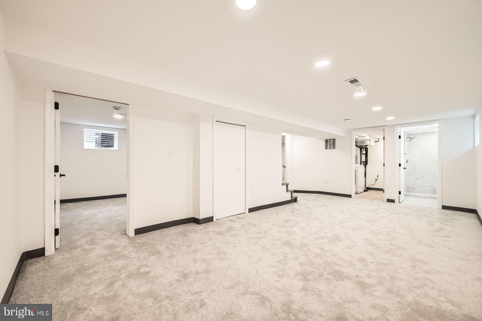 LINGANORE - Residential