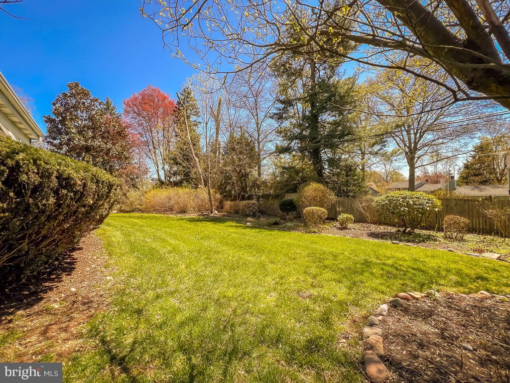 HILLWOOD TERR - Residential