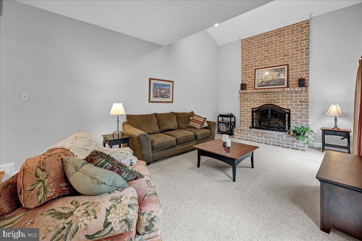 EDEN FARMS - Residential