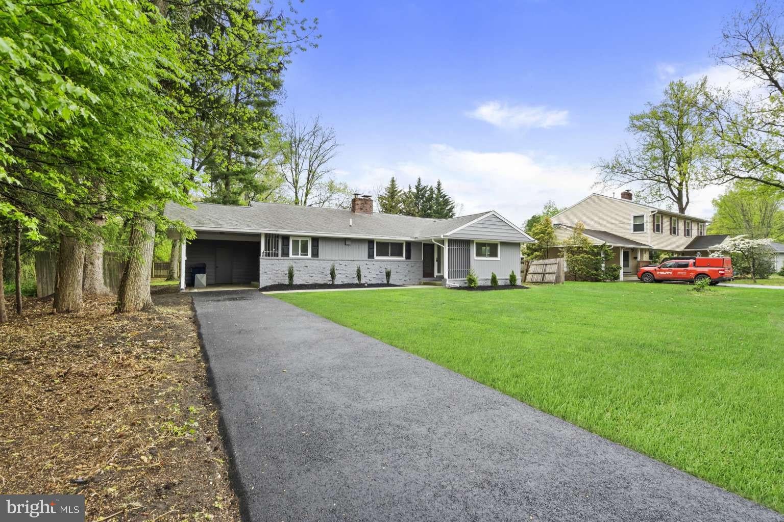 308 KENWOOD DRIVE