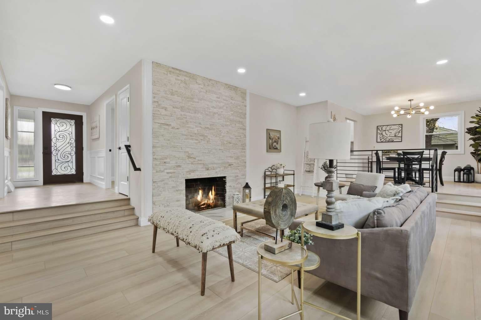 308 KENWOOD DRIVE
