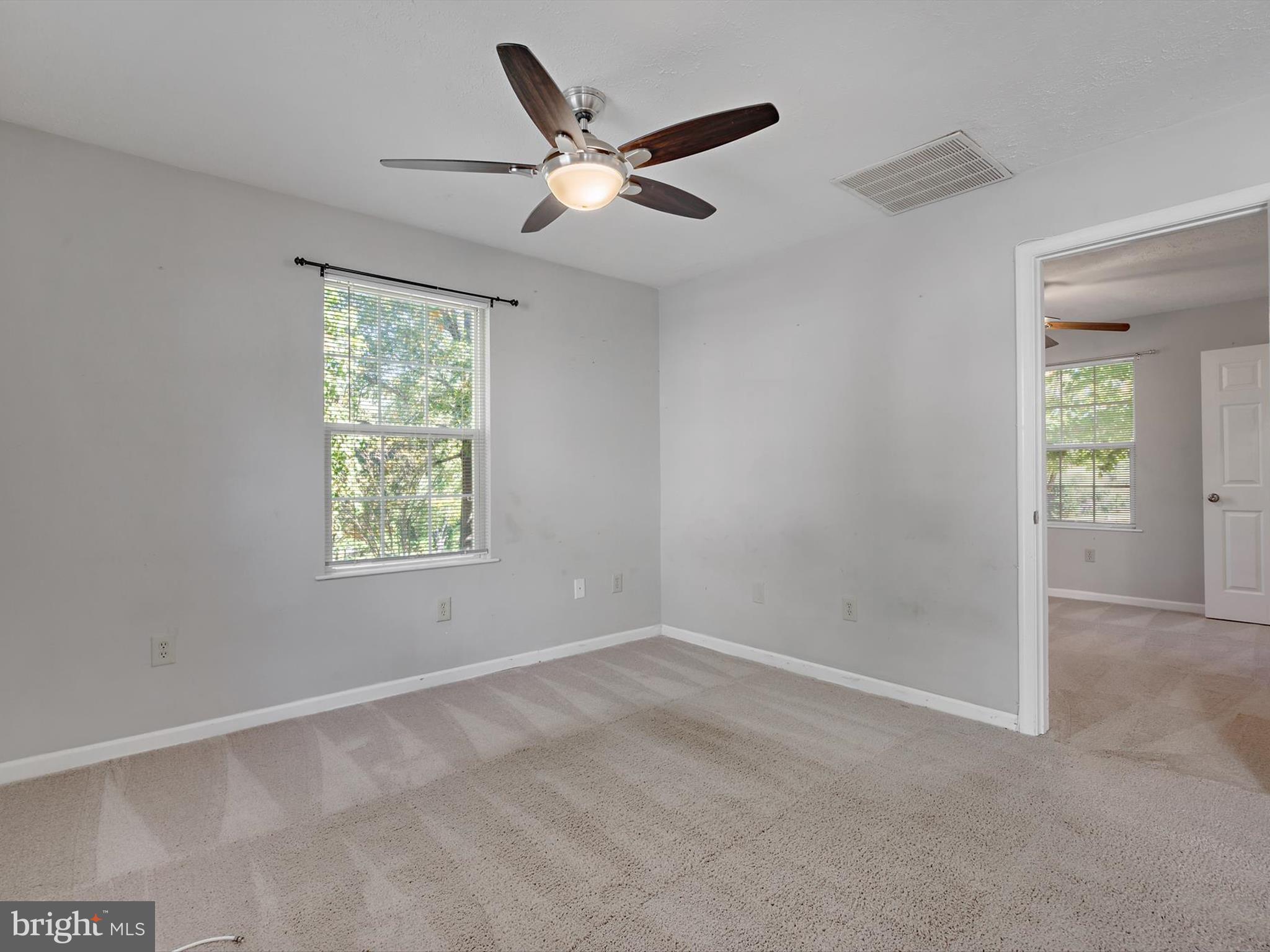 BOUNDARY CREEK - Residential