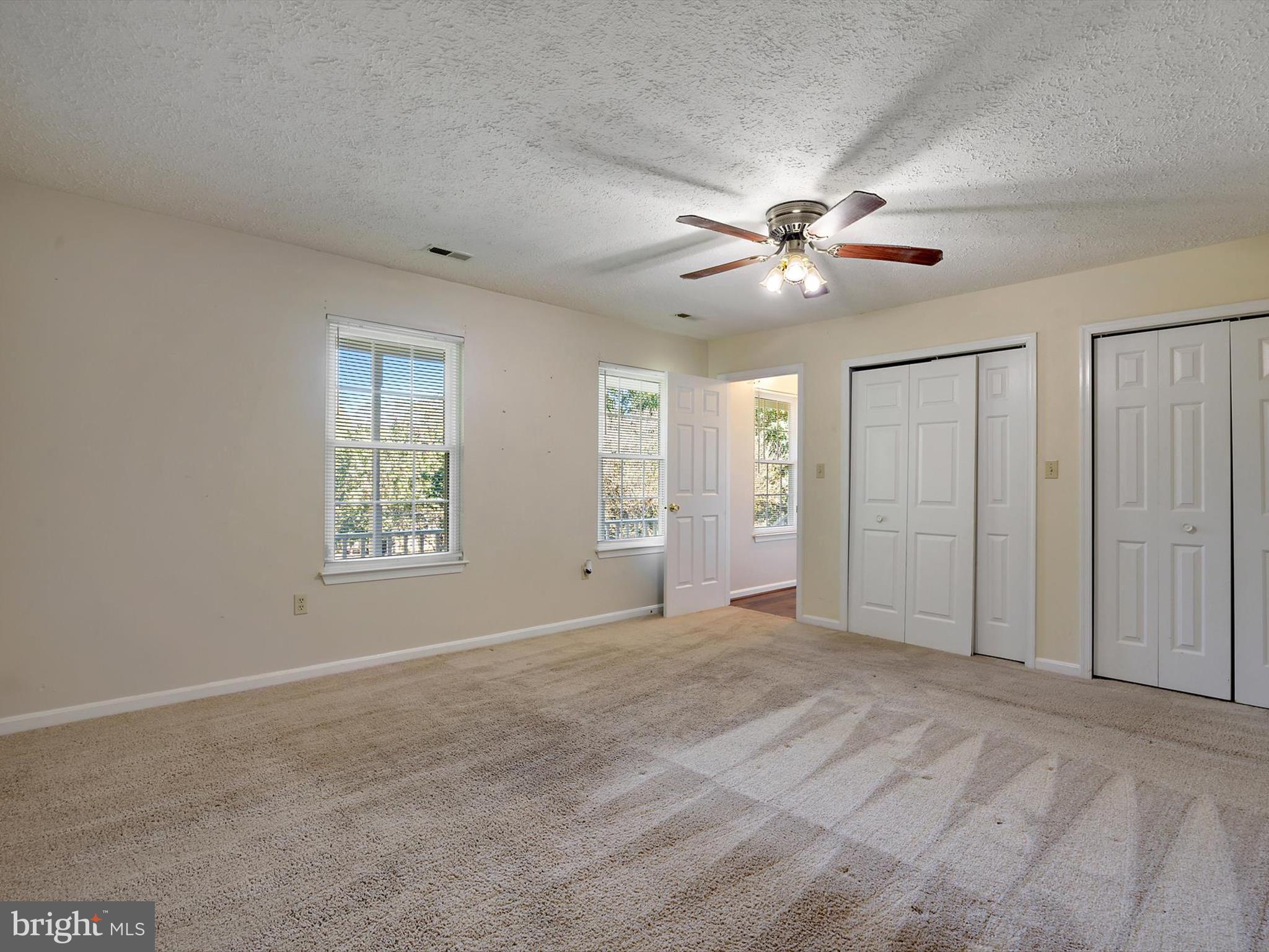 BOUNDARY CREEK - Residential