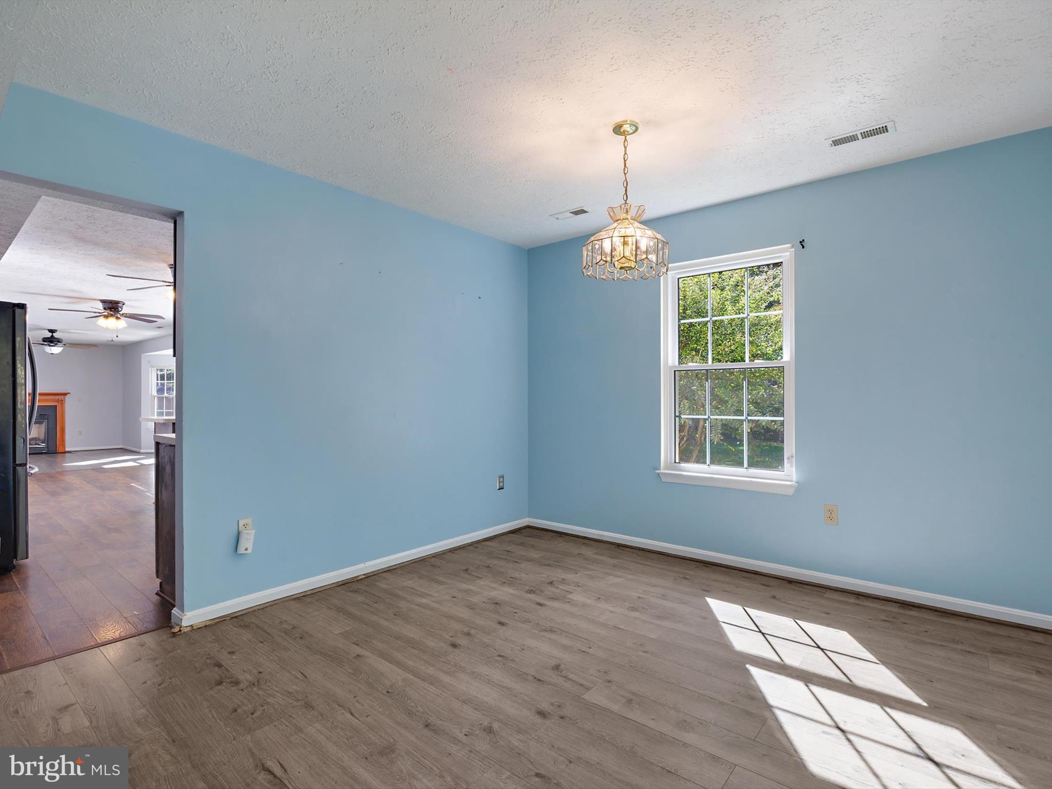 BOUNDARY CREEK - Residential