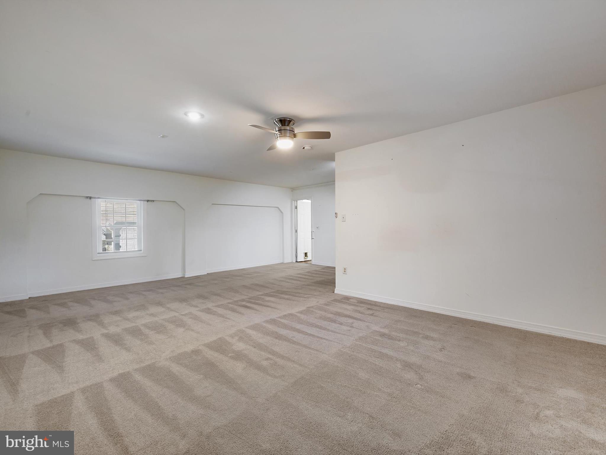 BOUNDARY CREEK - Residential