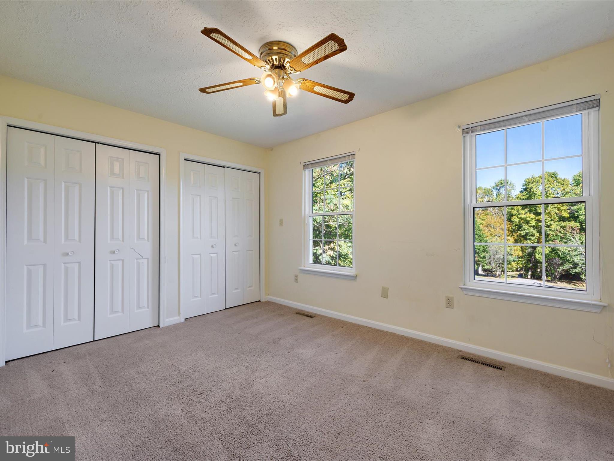 BOUNDARY CREEK - Residential