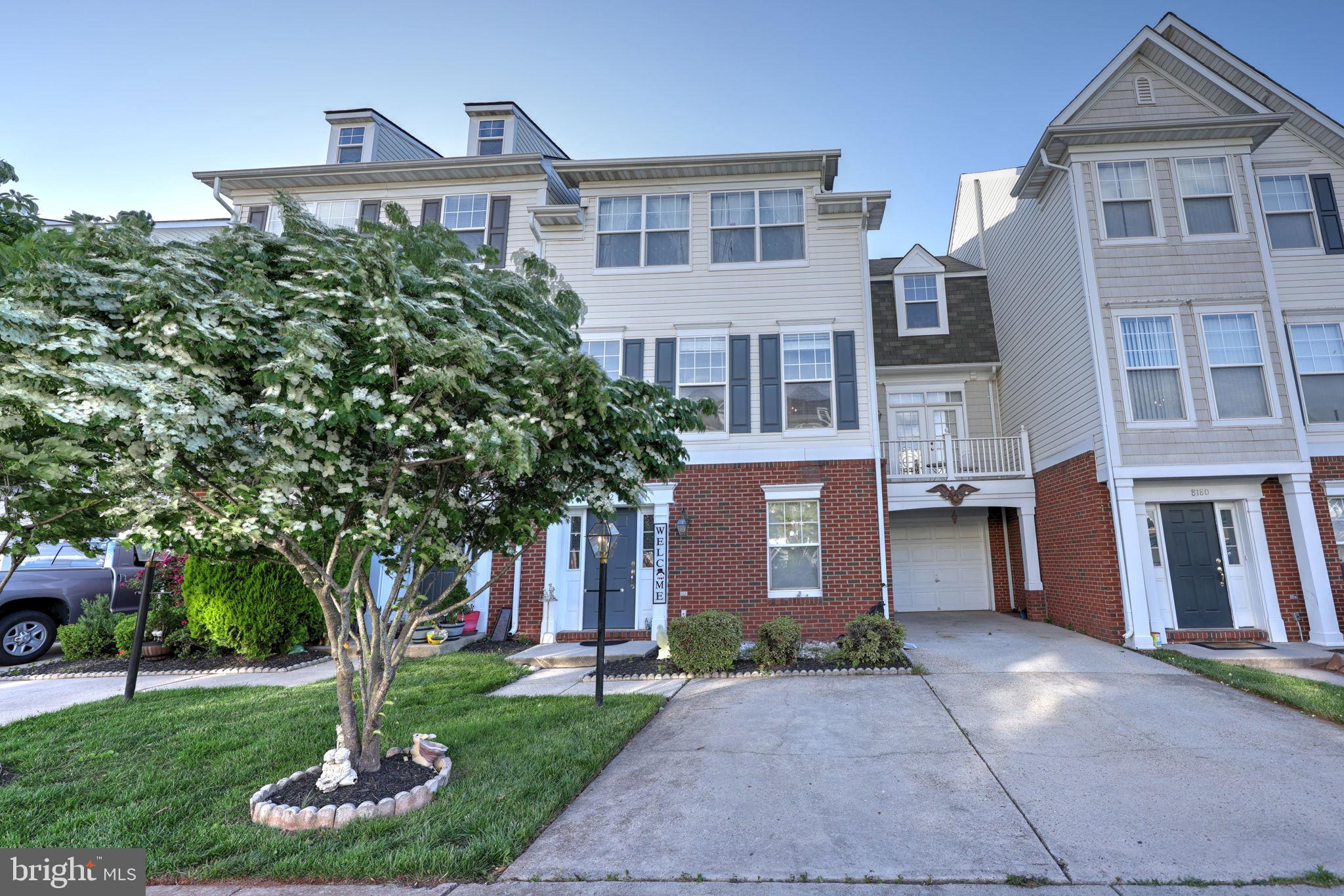 8182 COBBLE POND WAY